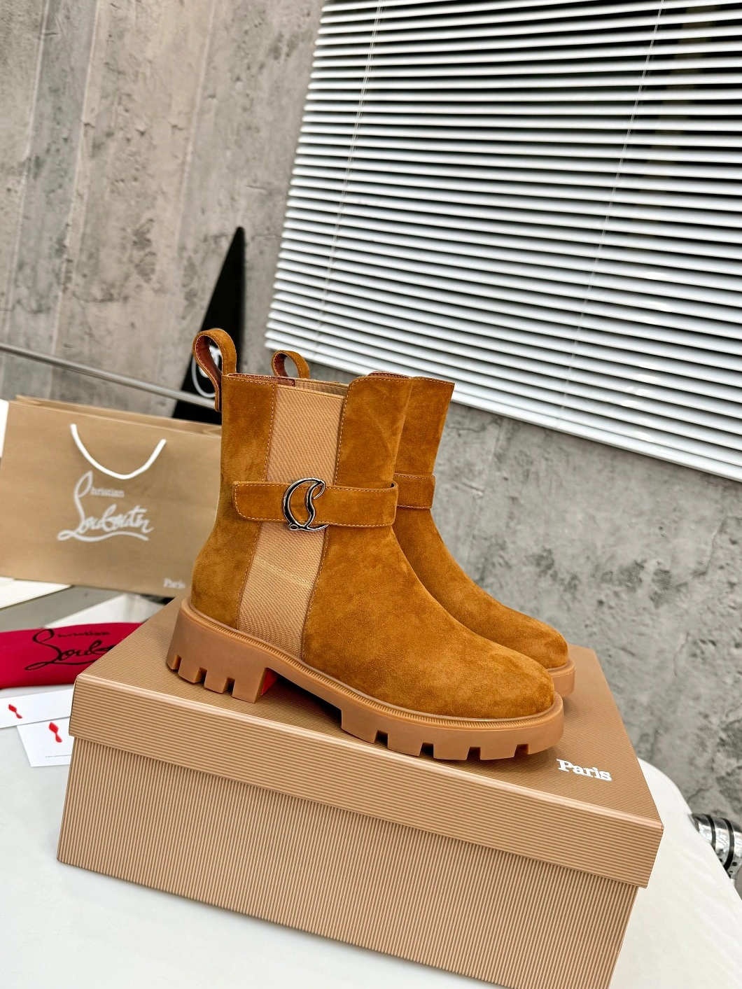 Christian Louboutin Boots For Women Stylish 7728