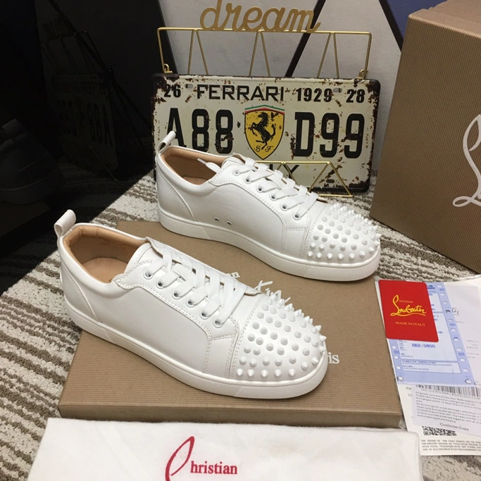 Christian Louboutin CL Casual Shoes For Men Durable 8956