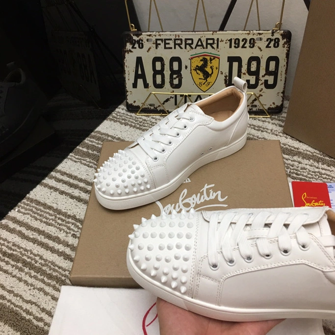 Christian Louboutin CL Casual Shoes For Men Durable 8956