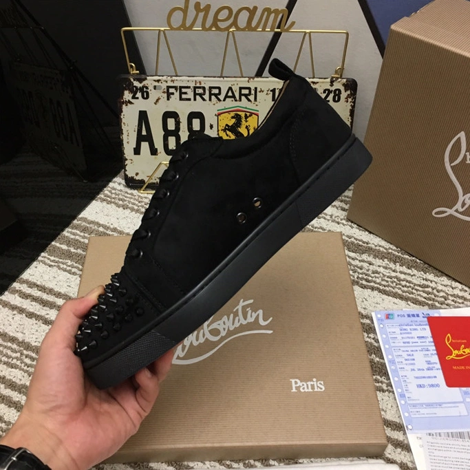 Christian Louboutin CL Casual Shoes For Men Resilient 3469