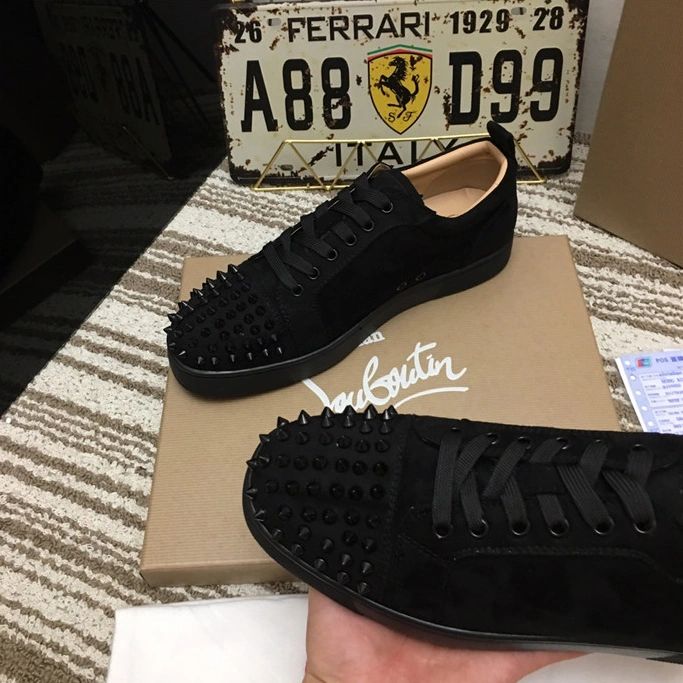 Christian Louboutin CL Casual Shoes For Men Resilient 3469