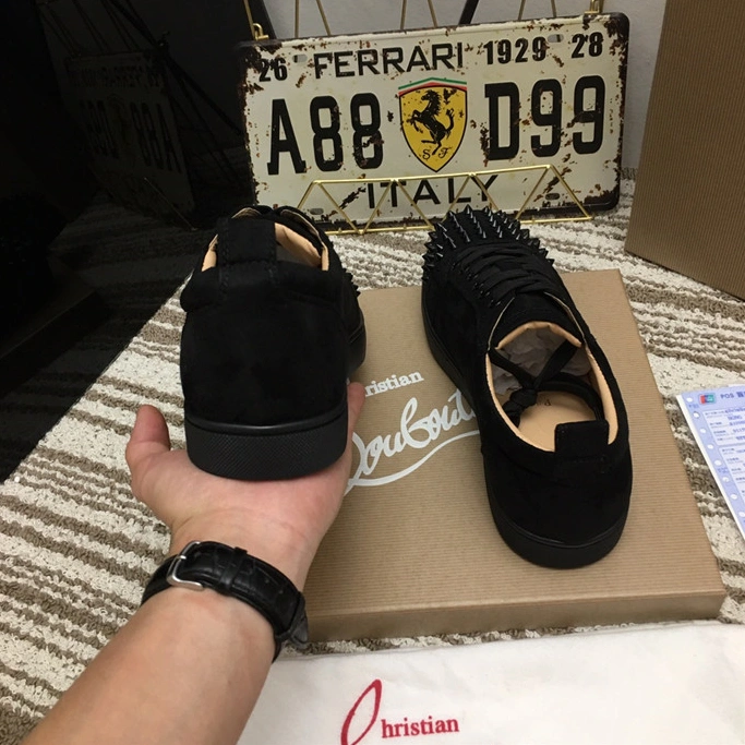 Christian Louboutin CL Casual Shoes For Men Resilient 3469