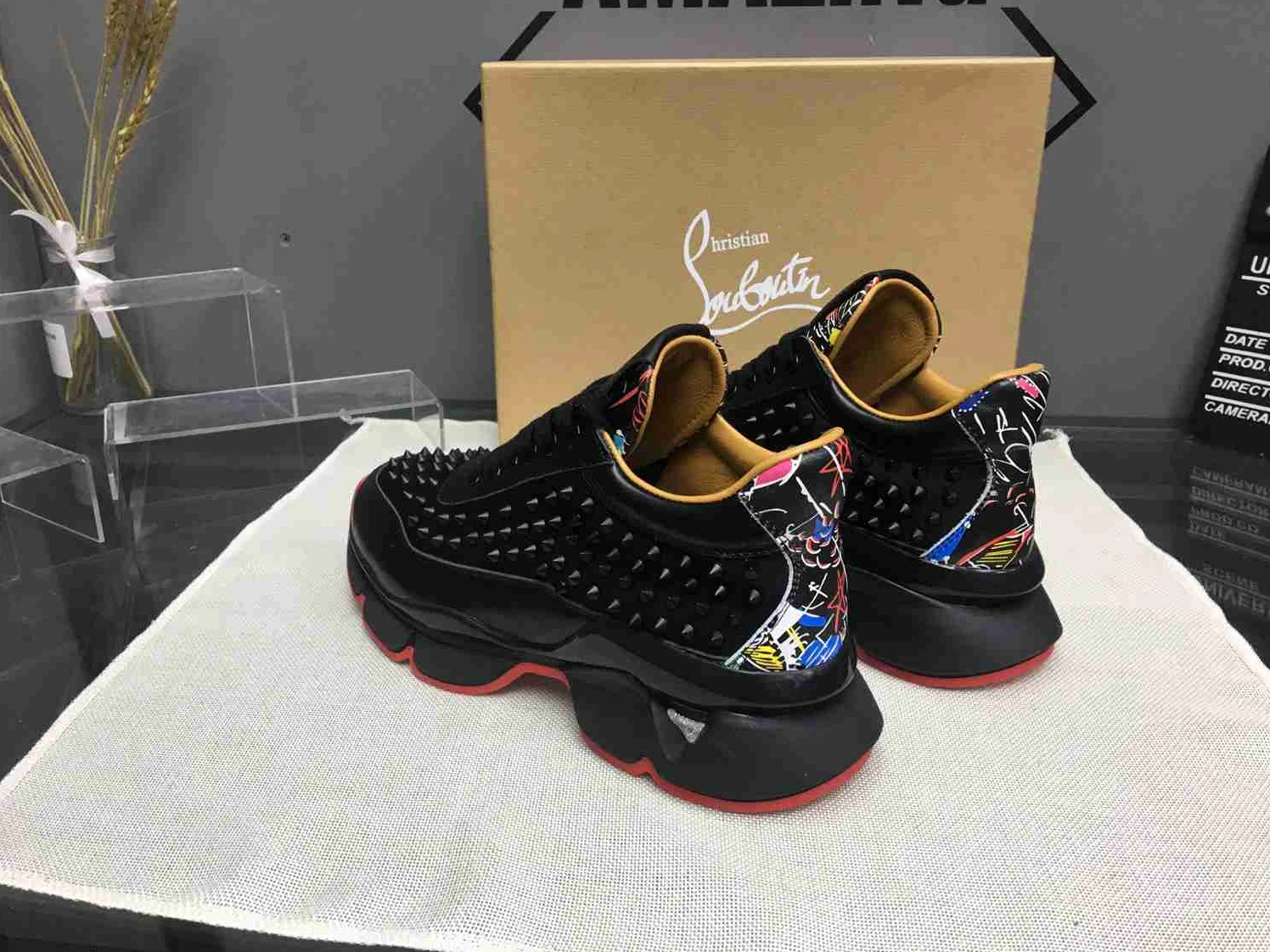 Christian Louboutin CL Casual Shoes For Women EasyMatch 9228