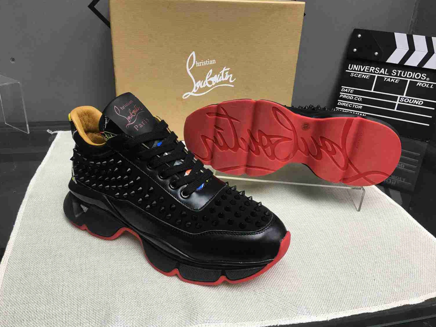 Christian Louboutin CL Casual Shoes For Women EasyMatch 9228