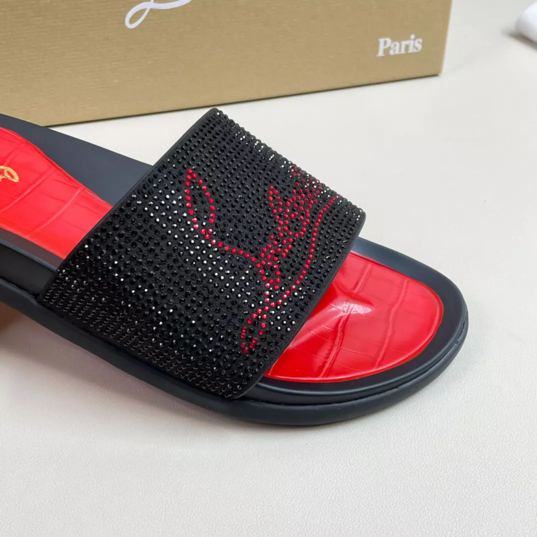 Christian Louboutin CL Slippers For Men Practical 9035