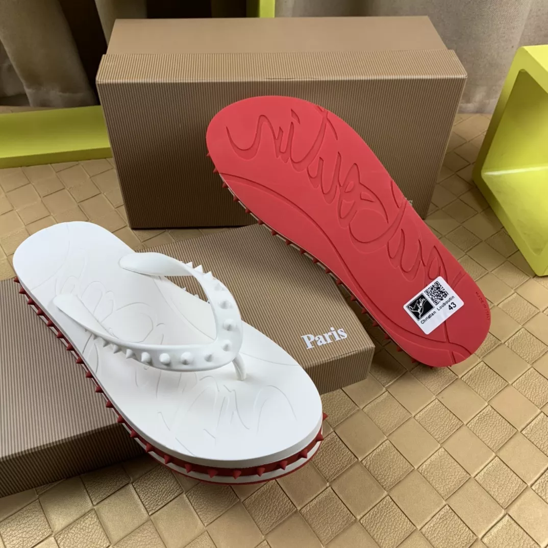 Christian Louboutin CL Slippers For Men Stylish 9882