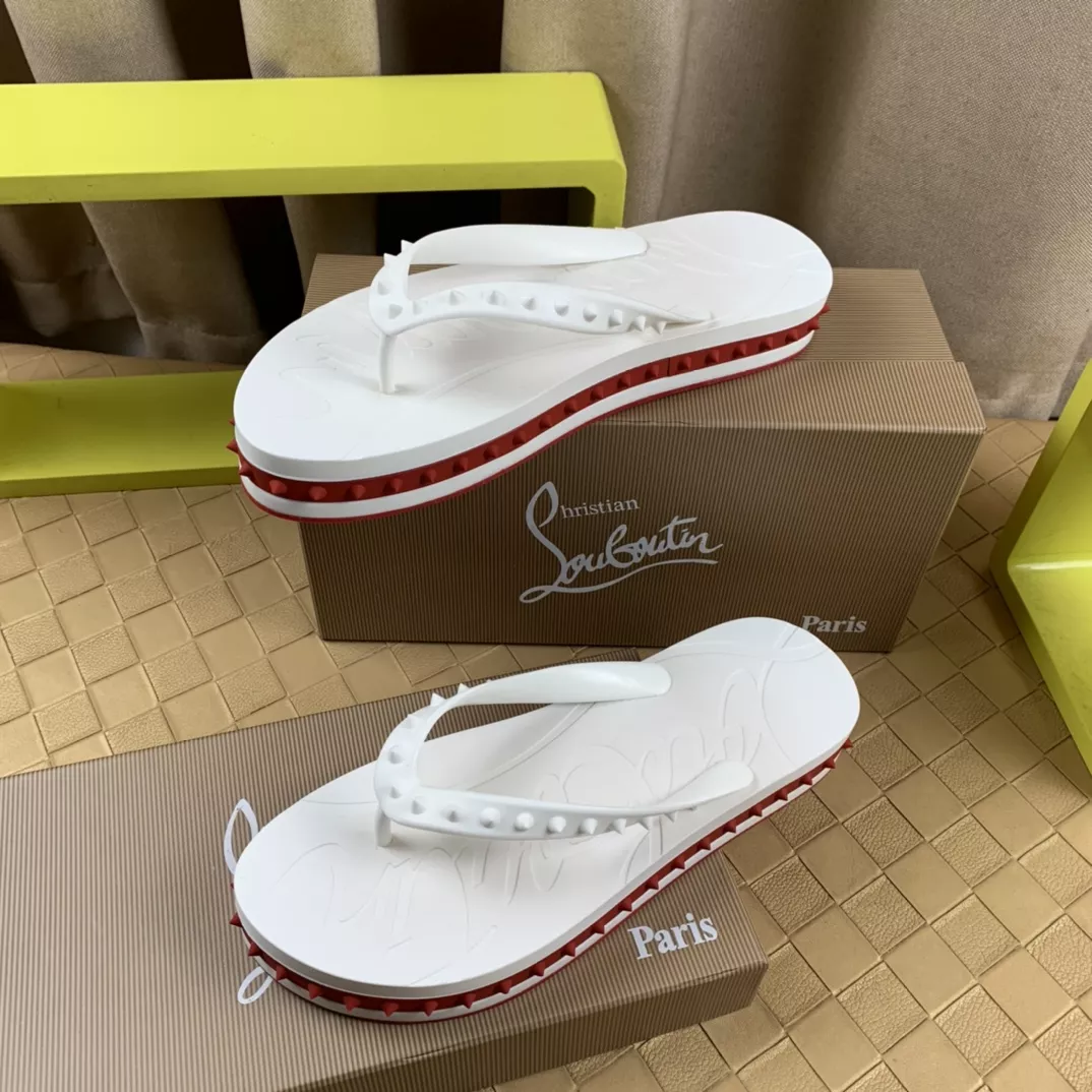 Christian Louboutin CL Slippers For Men Stylish 9882