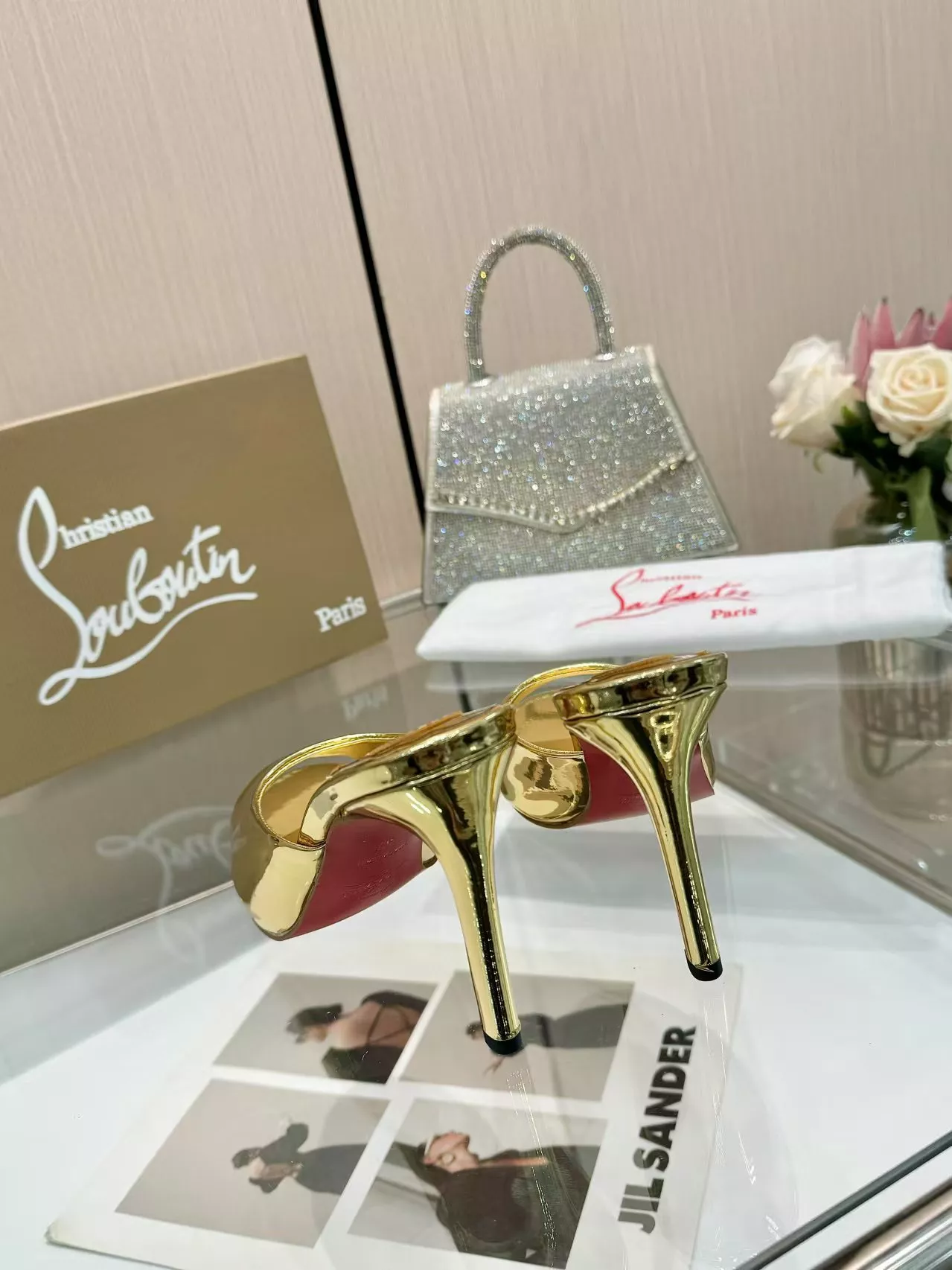 Christian Louboutin CL Slippers For Women Cozy 2635