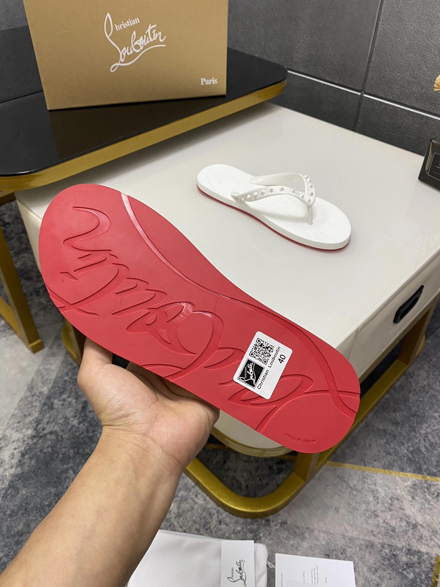 Christian Louboutin CL Slippers For Women Trendy 9783