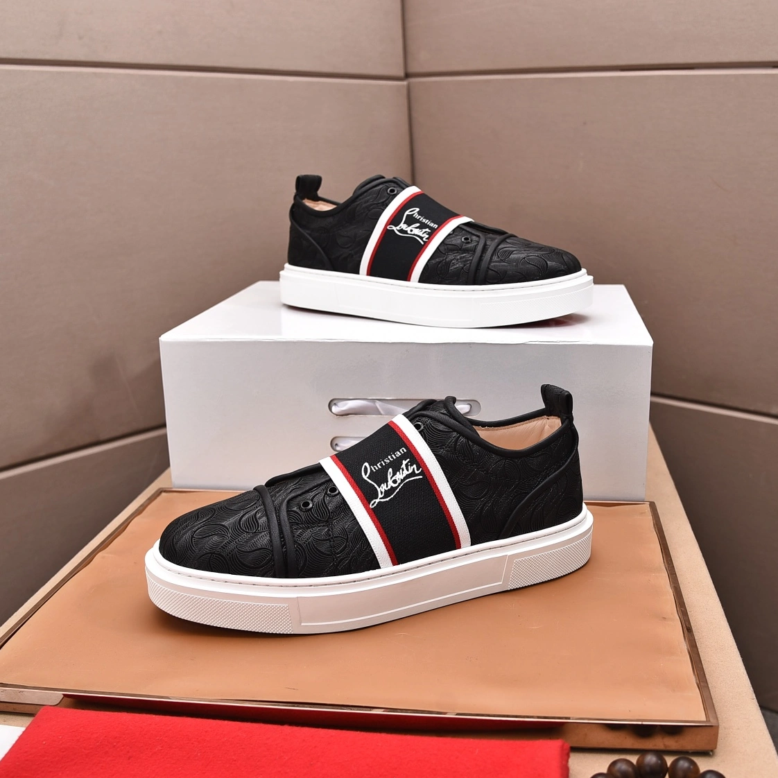 Christian Louboutin Casual Shoes For Men Comfortable 7099