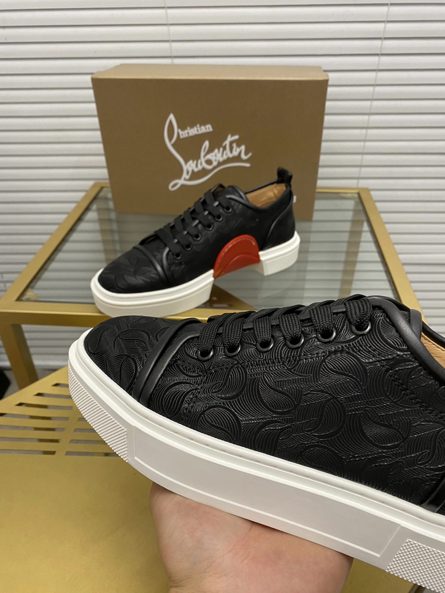 Christian Louboutin Casual Shoes For Men Minimalist 1831