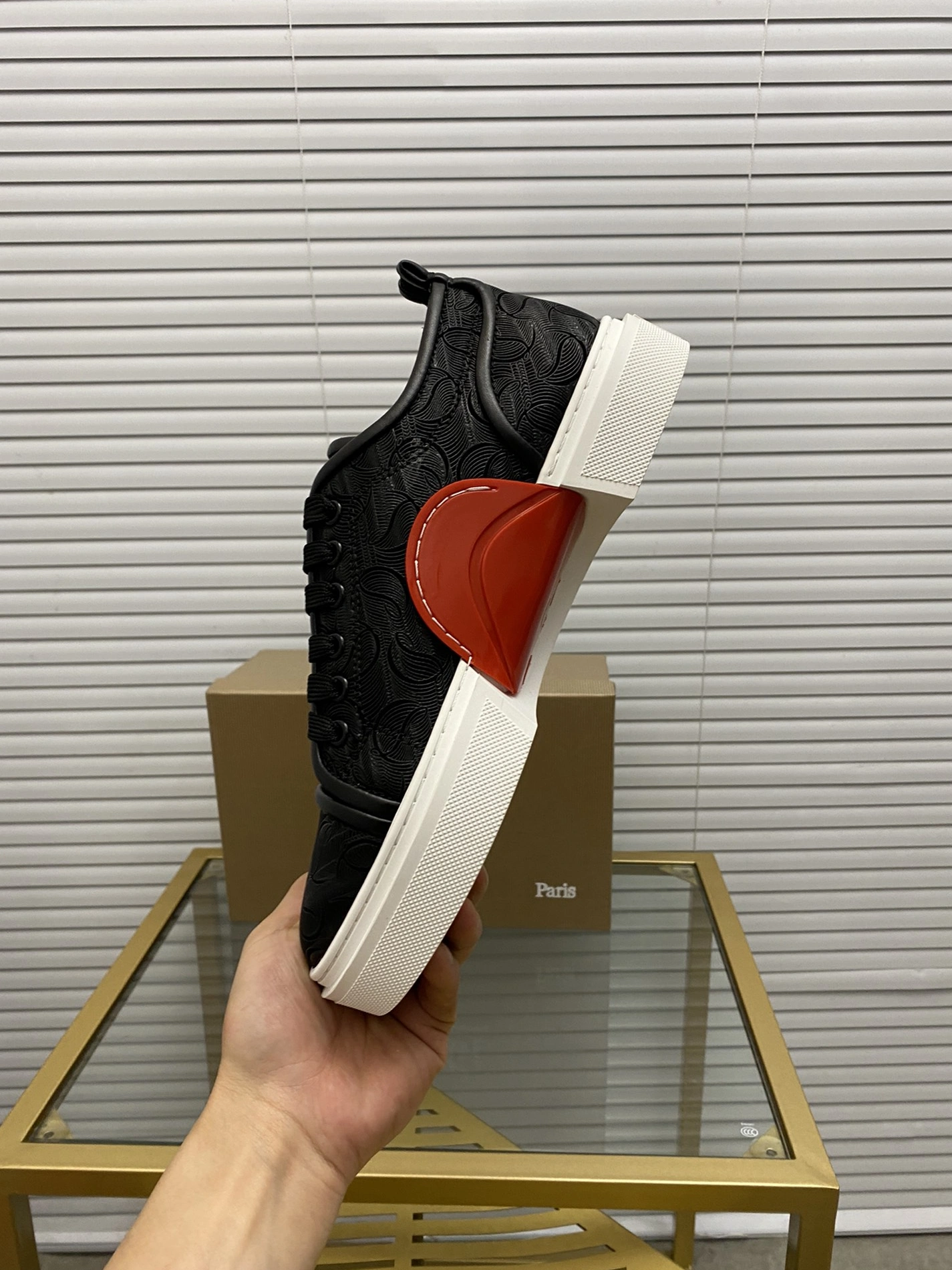 Christian Louboutin Casual Shoes For Men Minimalist 1831