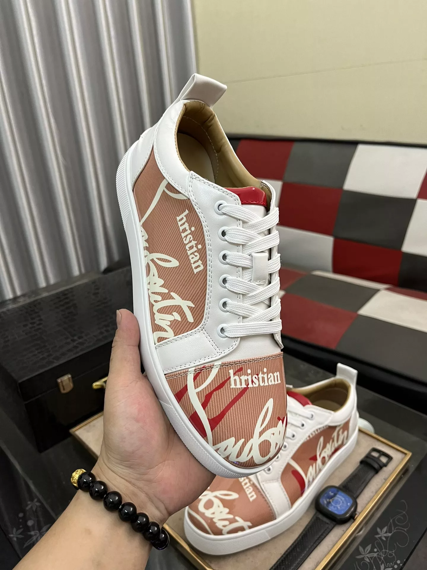 Christian Louboutin Casual Shoes For Men Modern 5109