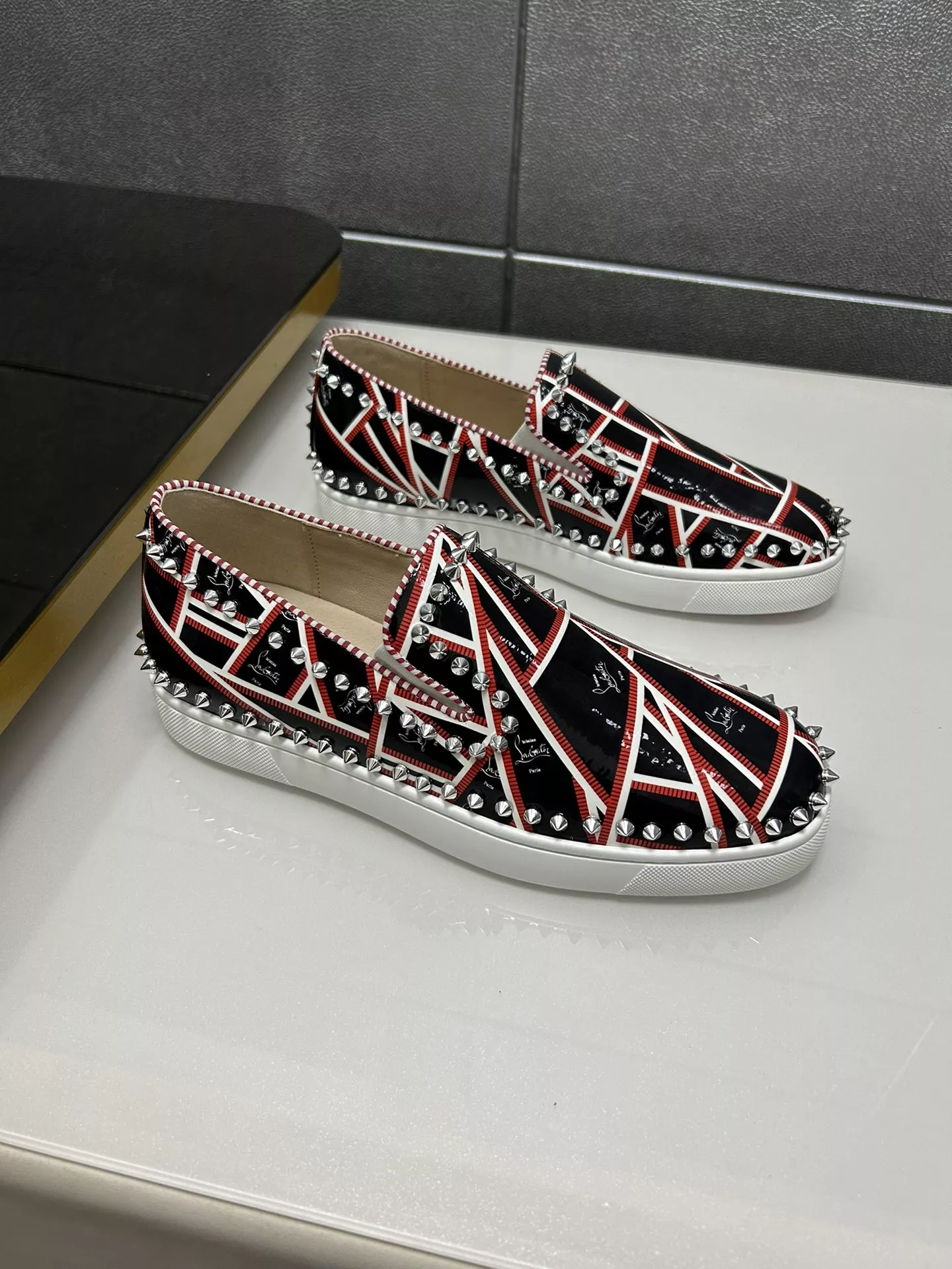 Christian Louboutin Casual Shoes For Men Reliable 2182
