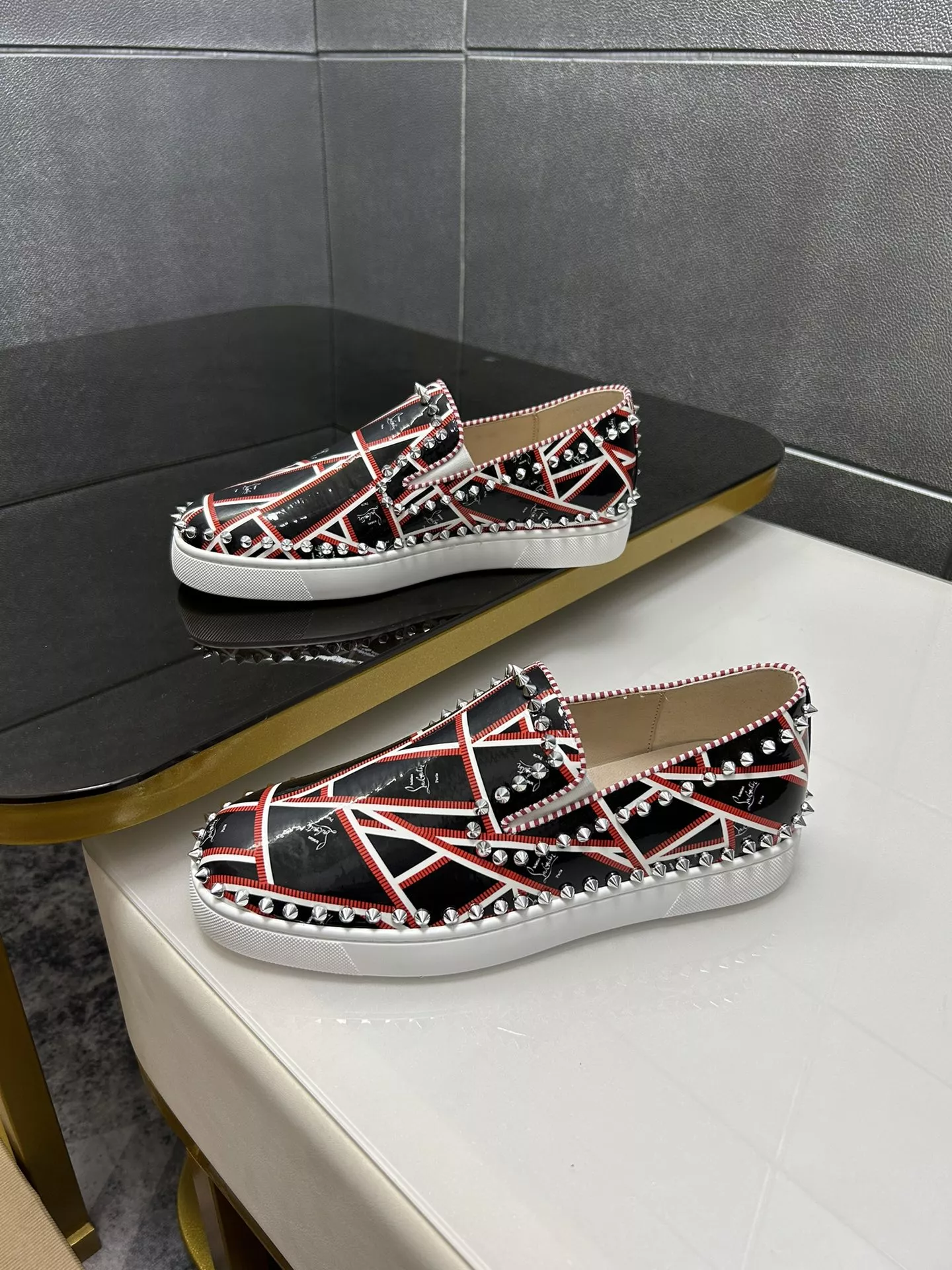 Christian Louboutin Casual Shoes For Men Reliable 2182