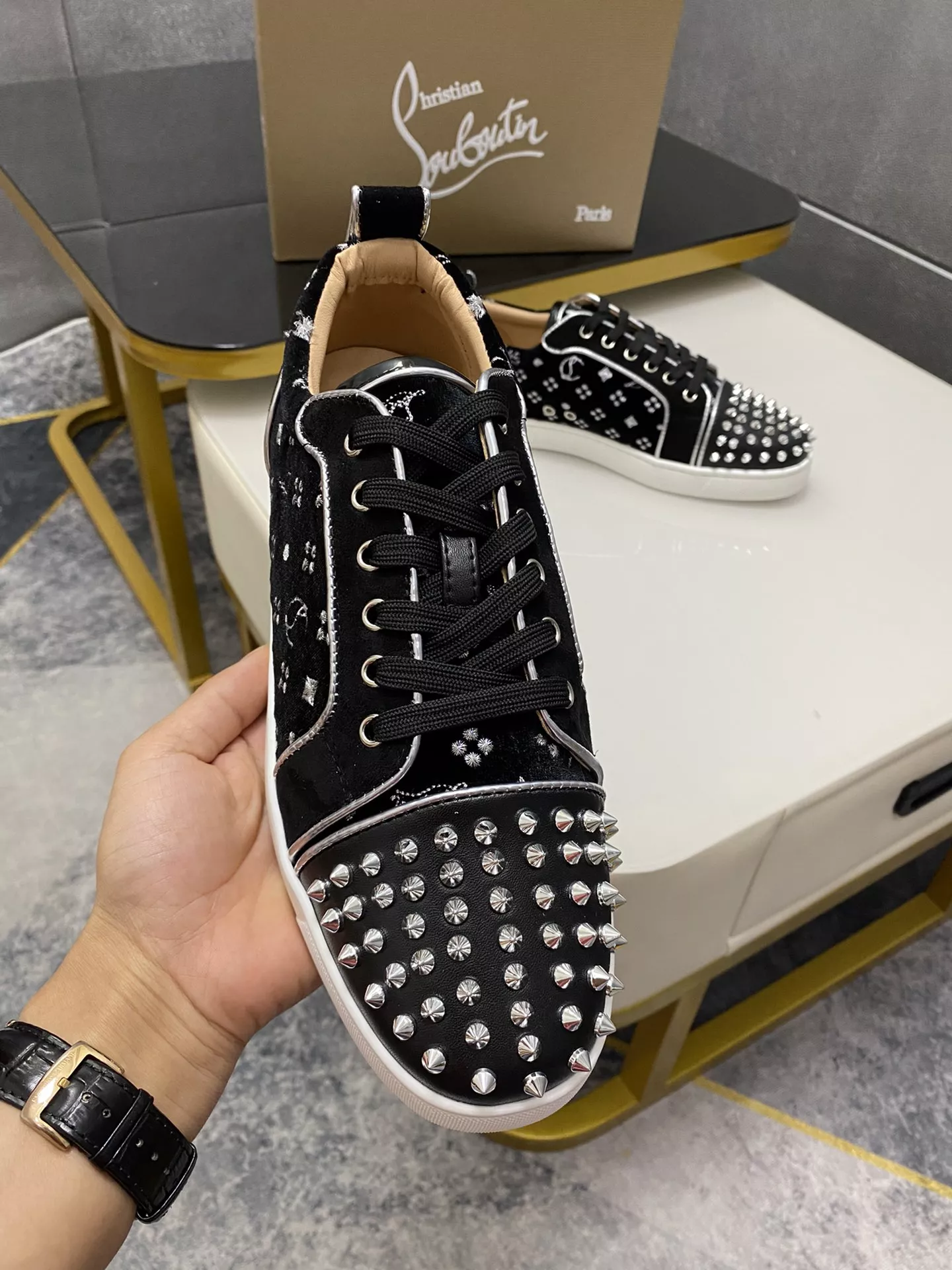 Christian Louboutin Casual Shoes For Men Reliable 5013