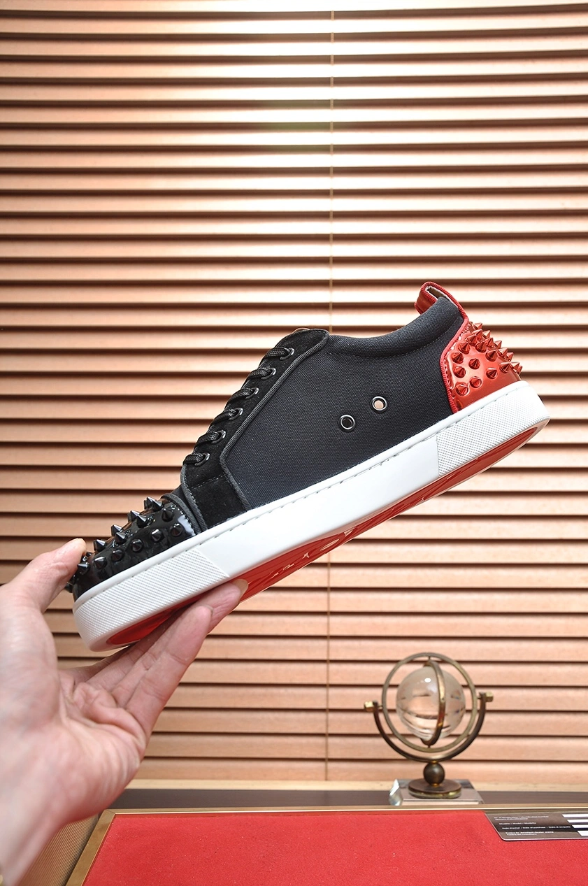 Christian Louboutin Casual Shoes For Men Sleek 1769