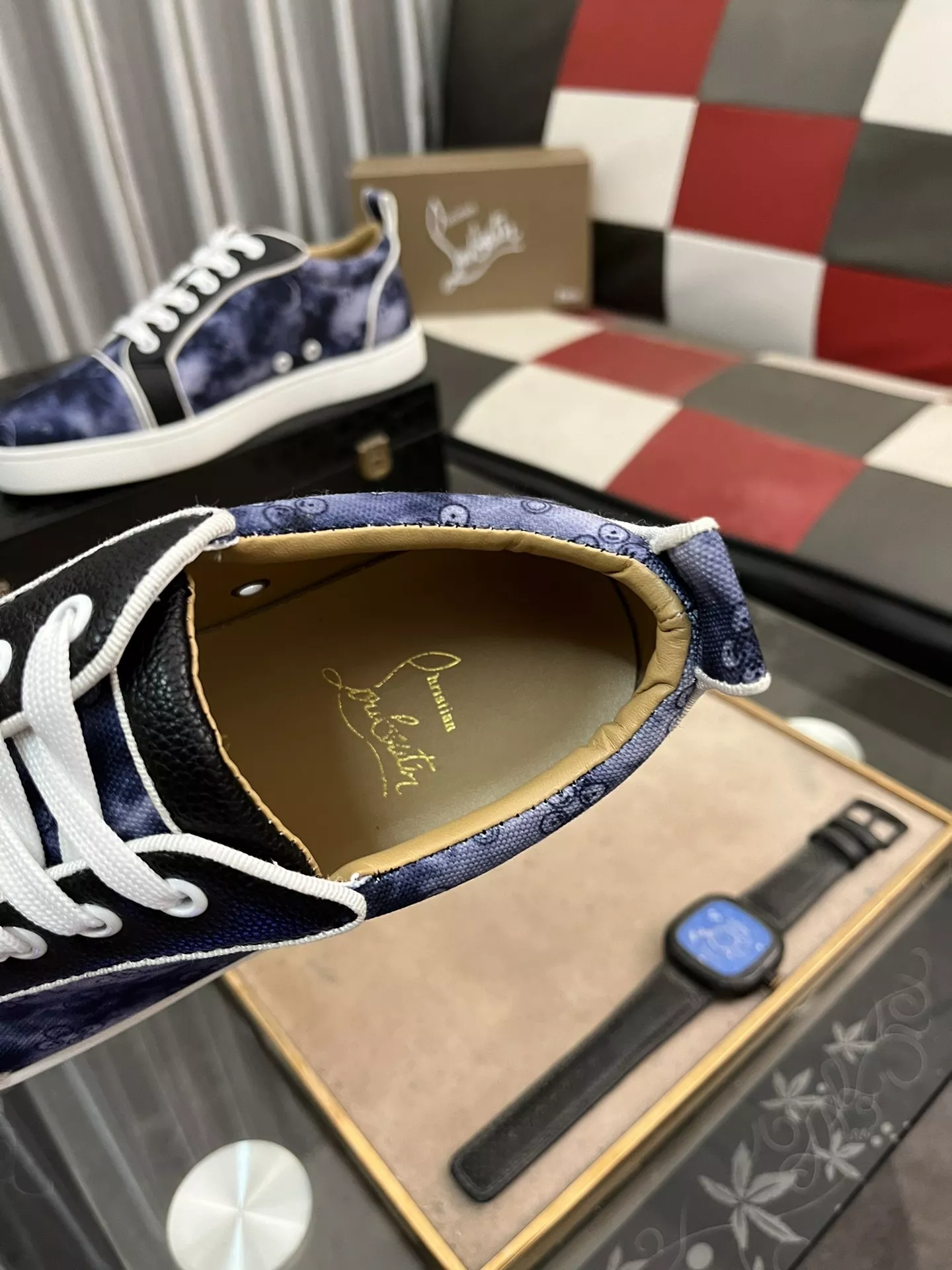Christian Louboutin Casual Shoes For Men Sleek 5900