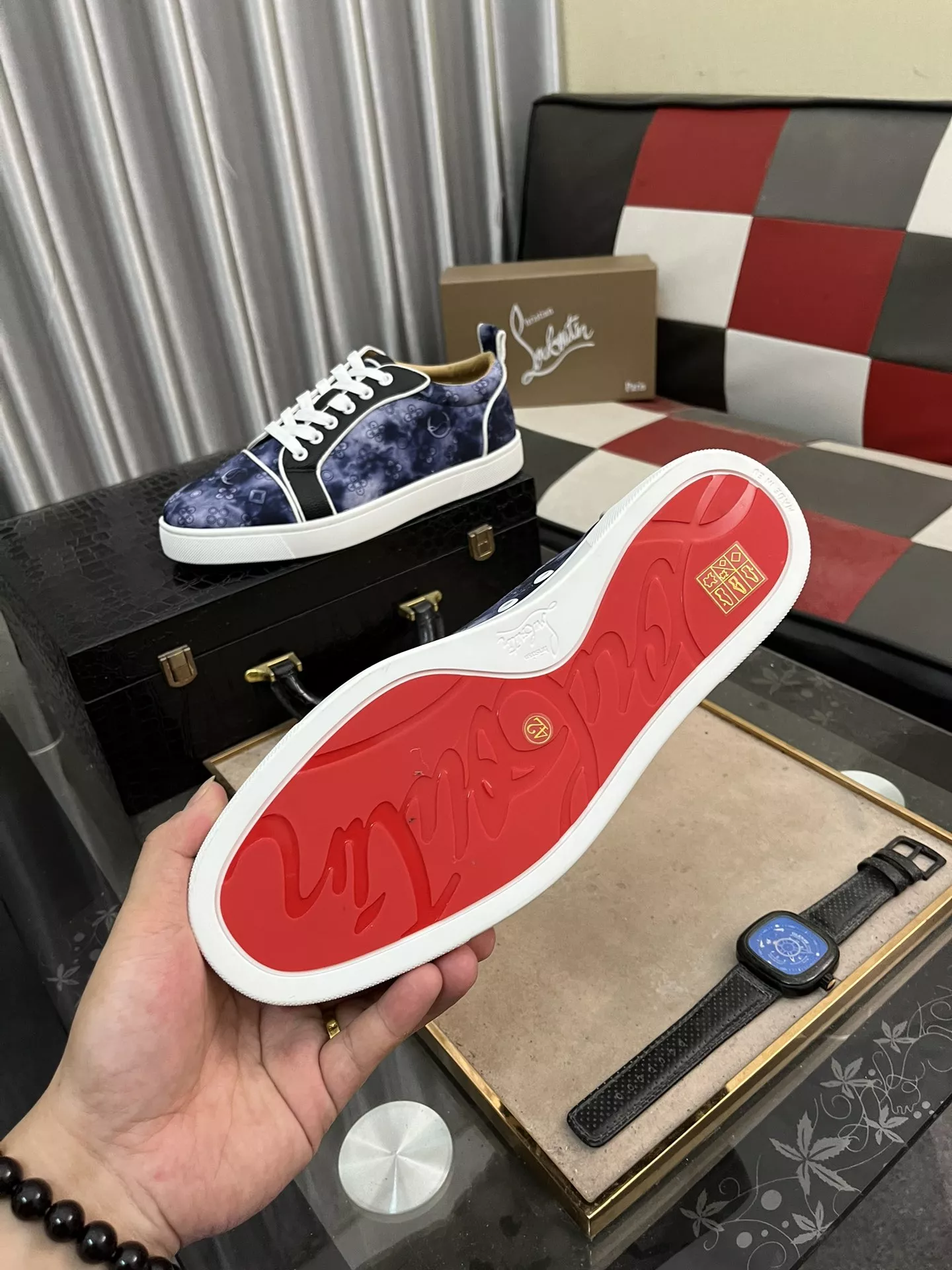 Christian Louboutin Casual Shoes For Men Sleek 5900