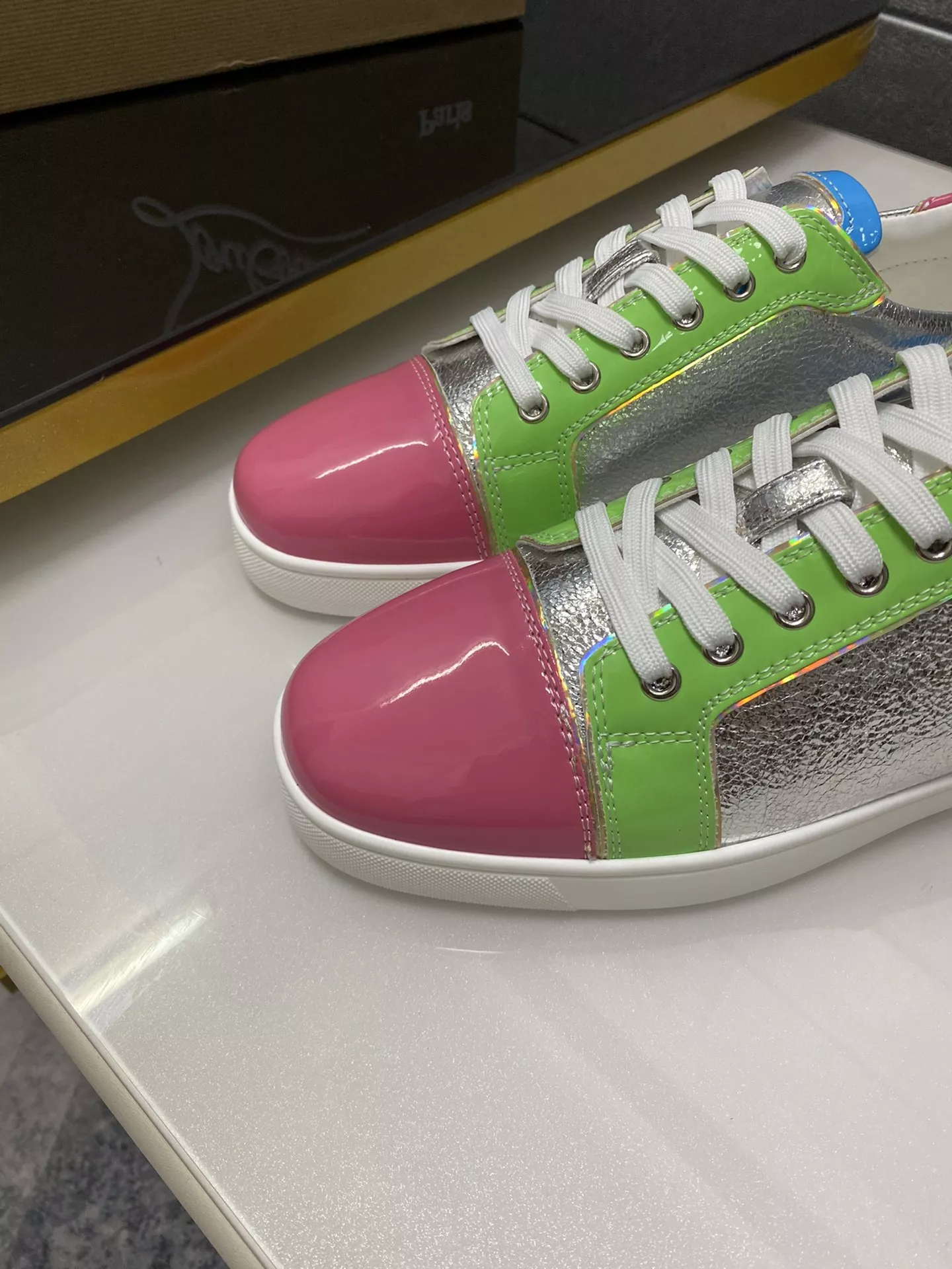 Christian Louboutin Casual Shoes For Men Timeless 9520