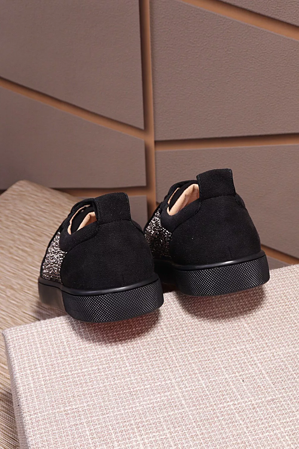 Christian Louboutin Casual Shoes For Men WellDesigned 2818