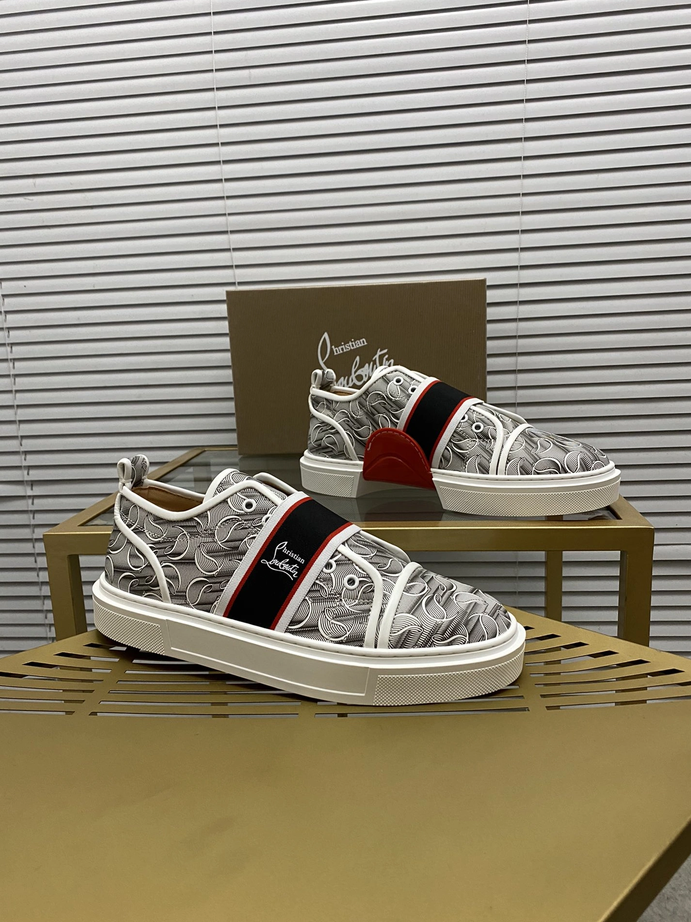 Christian Louboutin Casual Shoes For Women Comfortable 4201