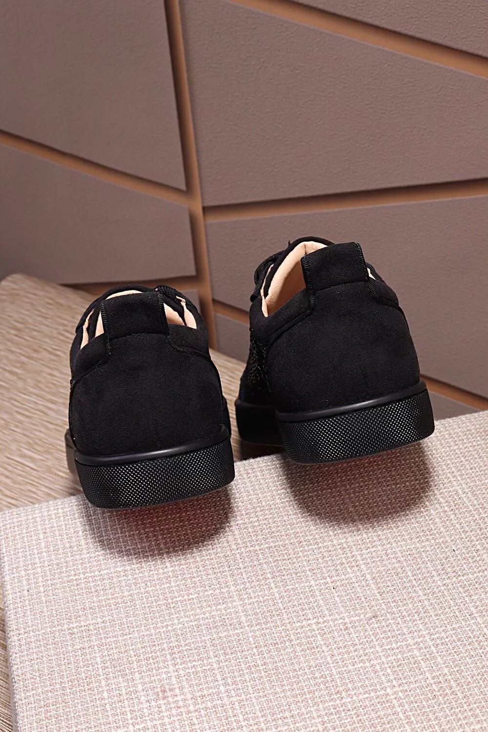 Christian Louboutin Casual Shoes For Women Soft 5807