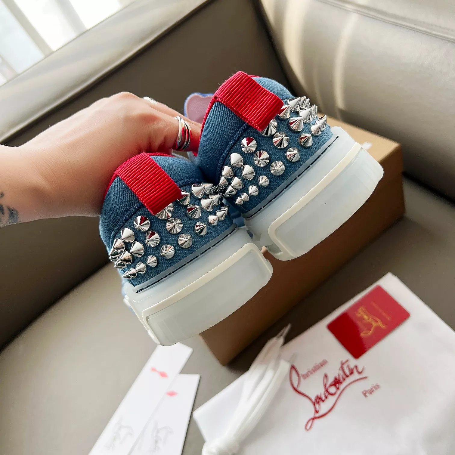 Christian Louboutin Casual Shoes For Women Vibrant 629