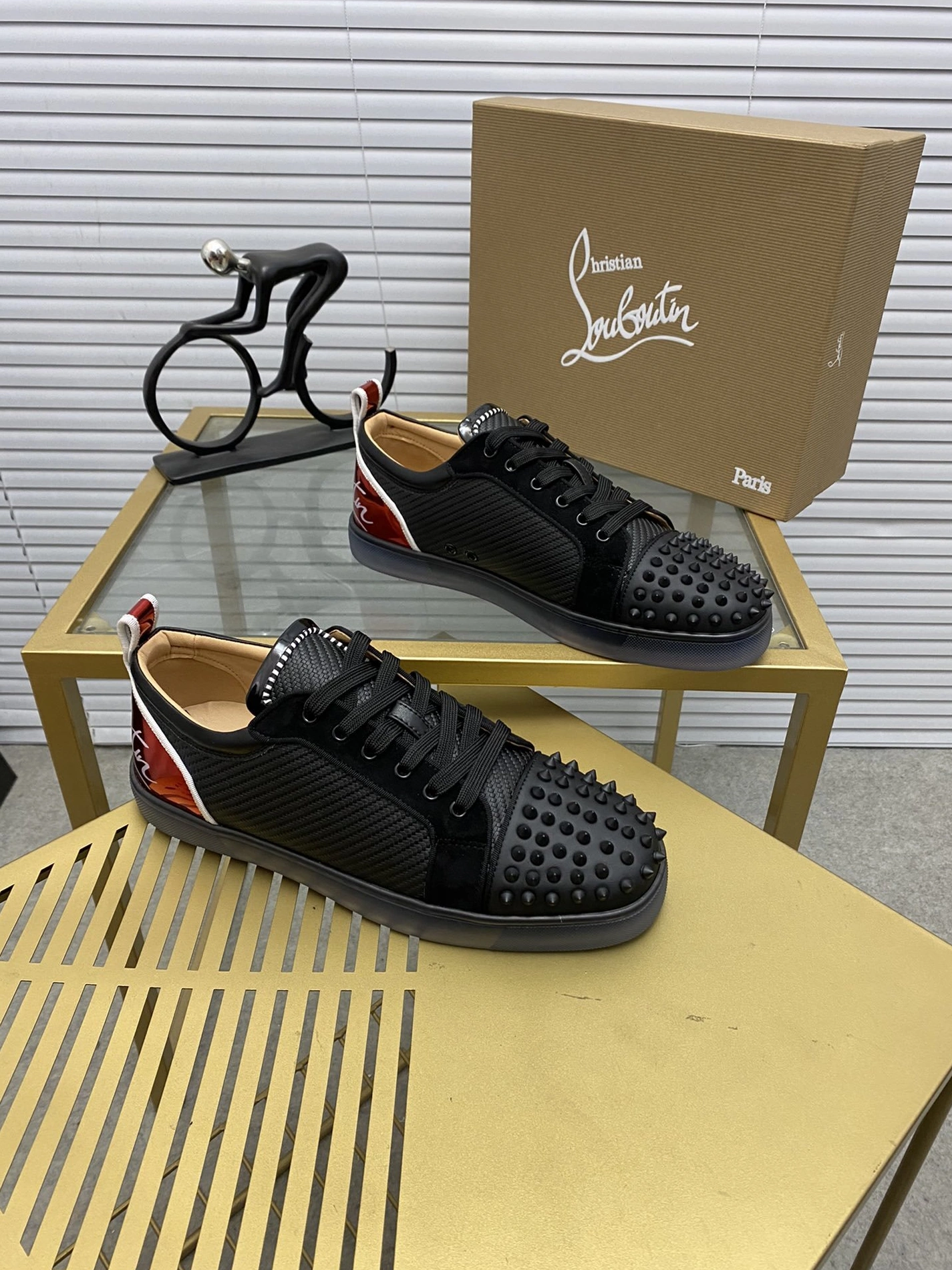 Christian Louboutin Fashion Shoes For Men Timeless 9412