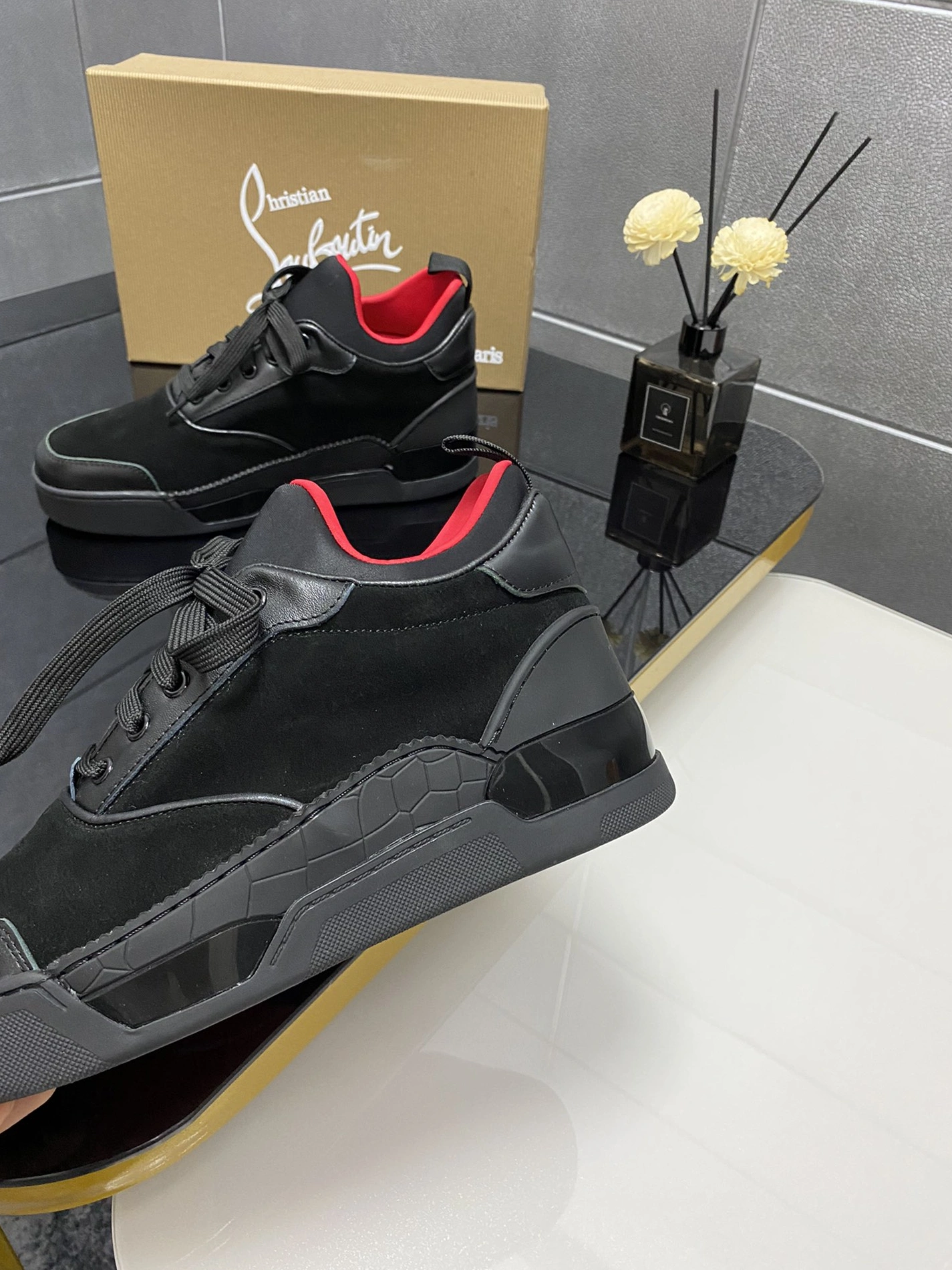 Christian Louboutin High Top Shoes For Men EasyMatch 6209