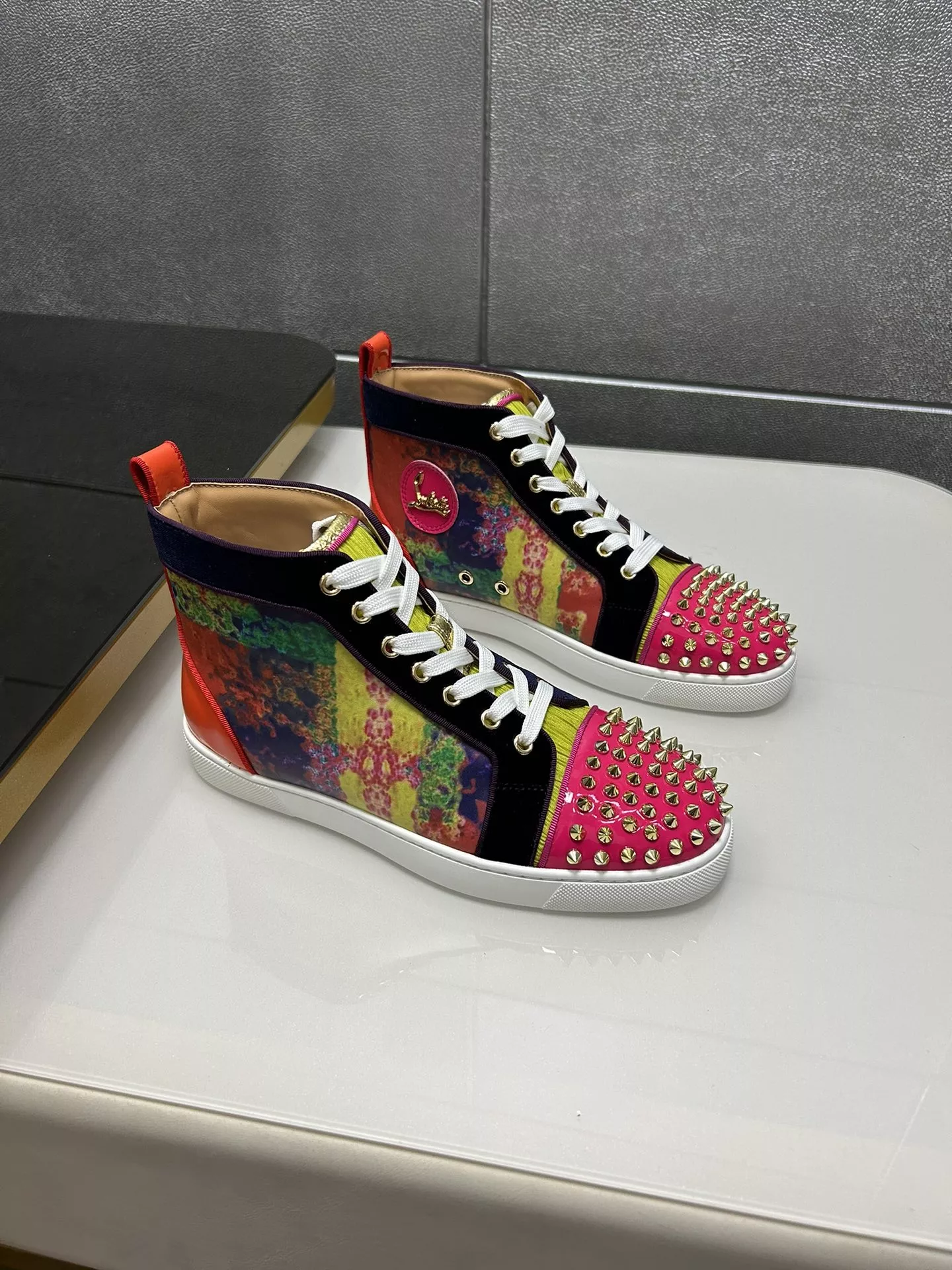 Christian Louboutin High Top Shoes For Men Efficient 6984