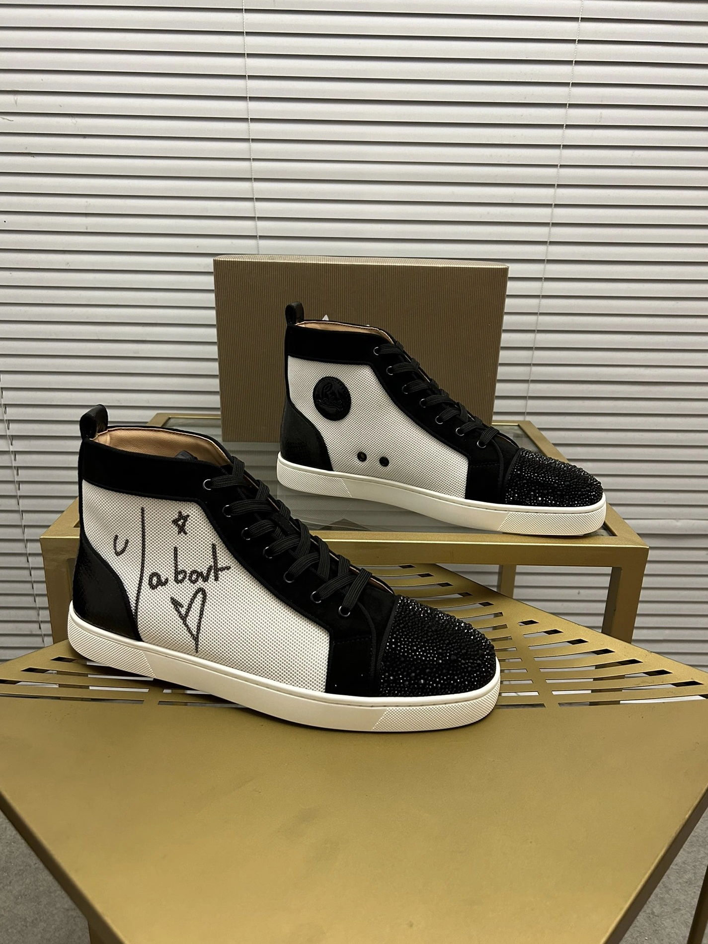 Christian Louboutin High Top Shoes For Men HighQuality 5009
