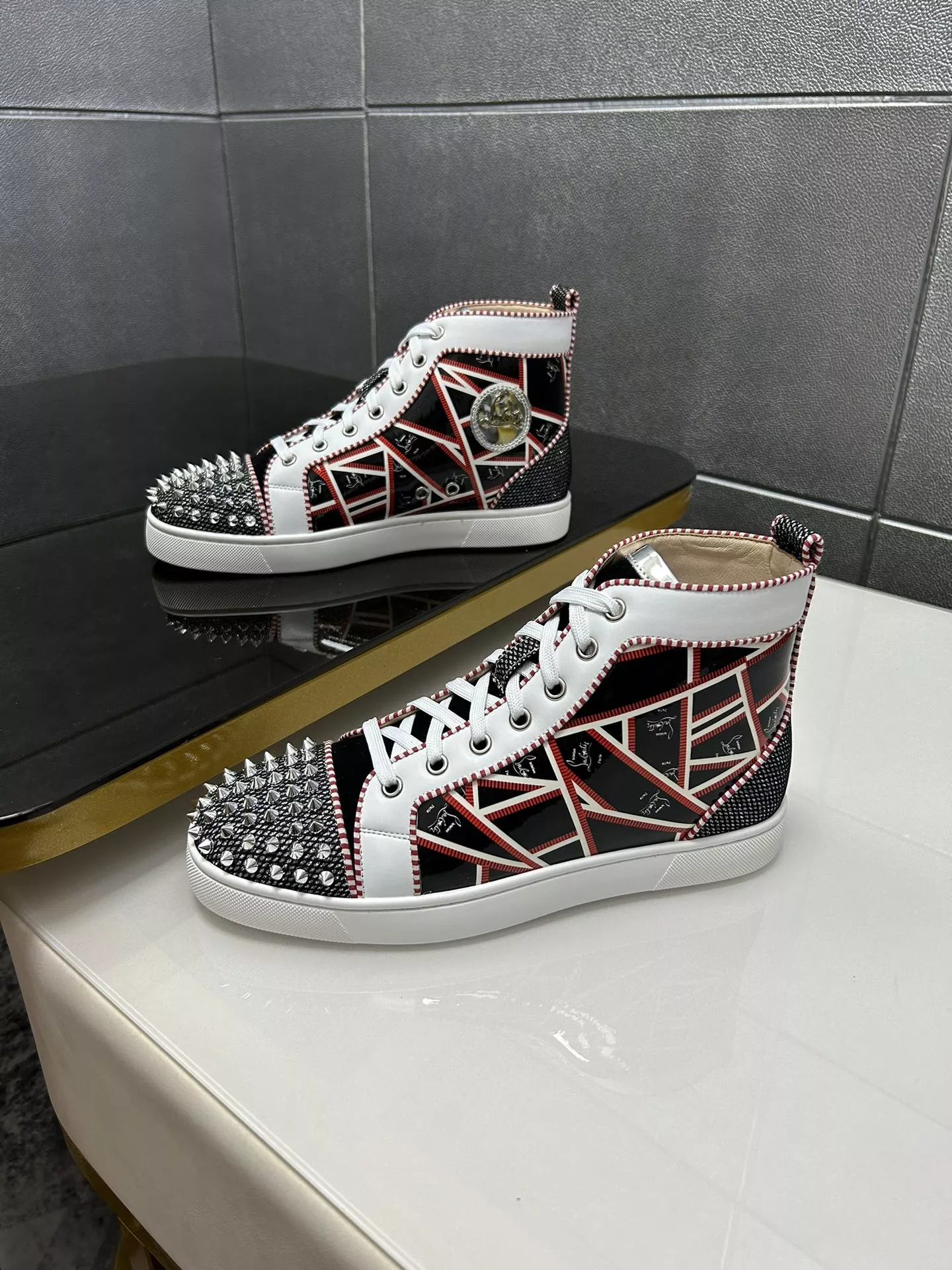 Christian Louboutin High Top Shoes For Men Soft 8282