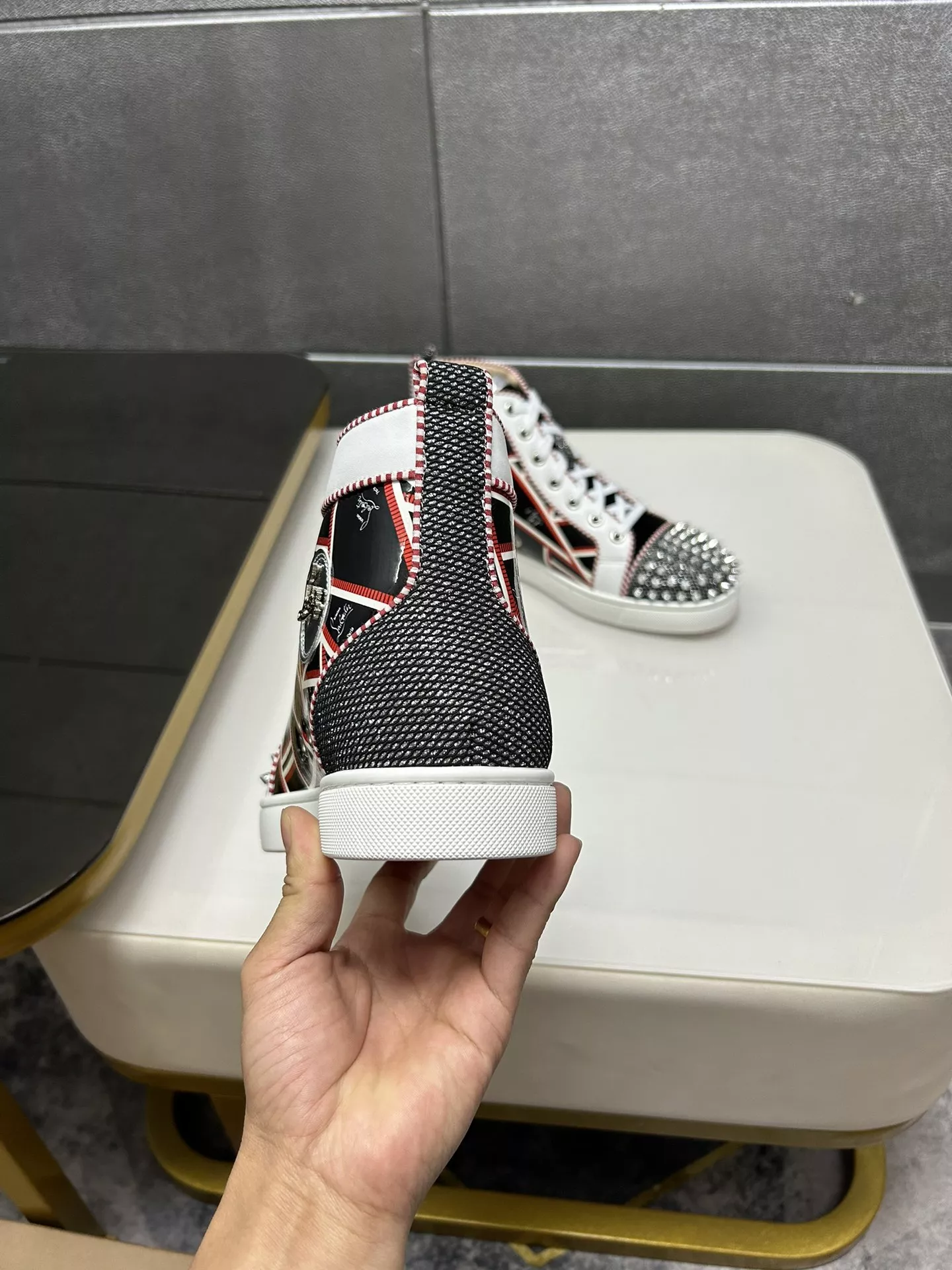 Christian Louboutin High Top Shoes For Men Soft 8282