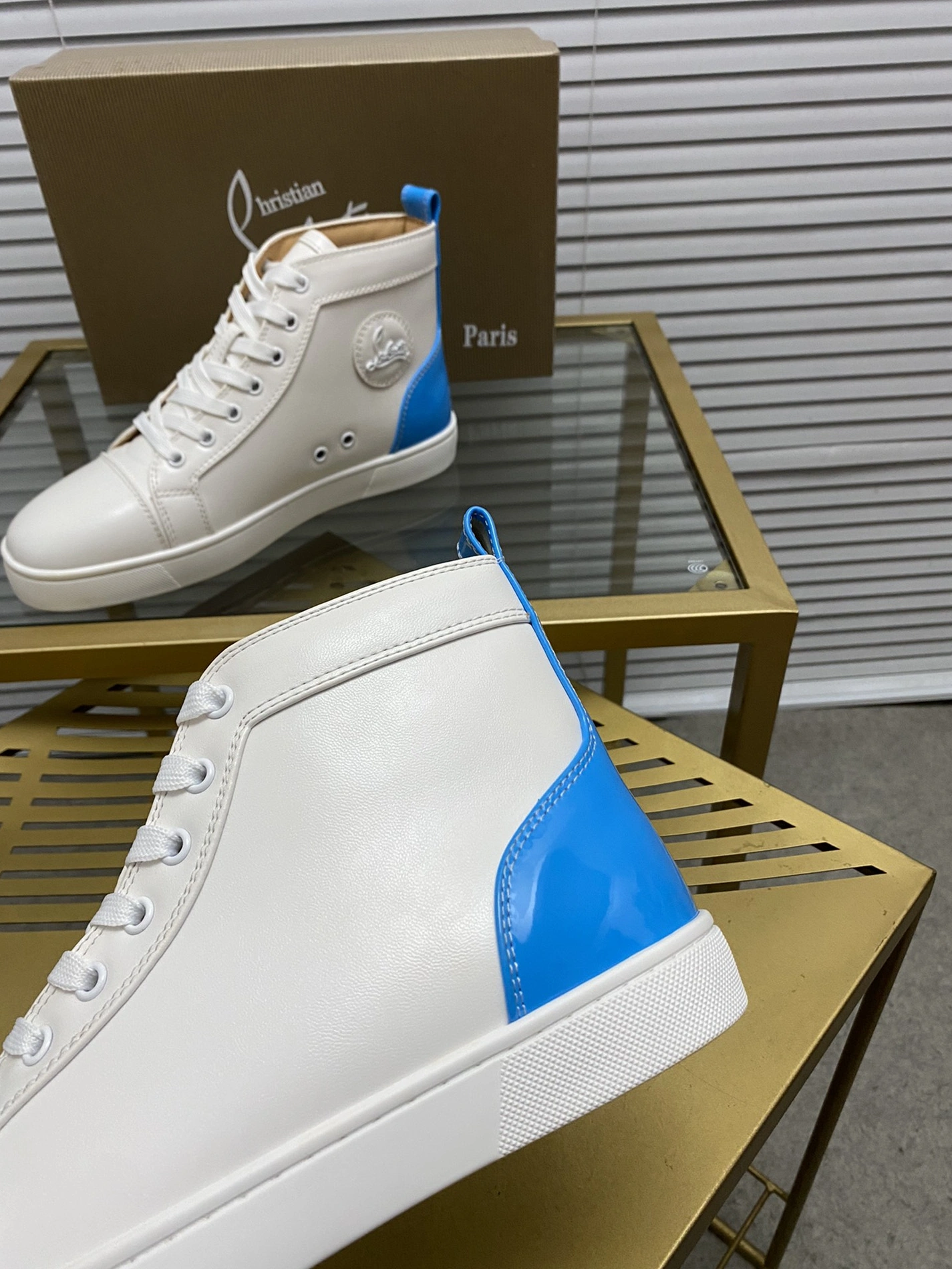 Christian Louboutin High Top Shoes For Women Flexible 6886