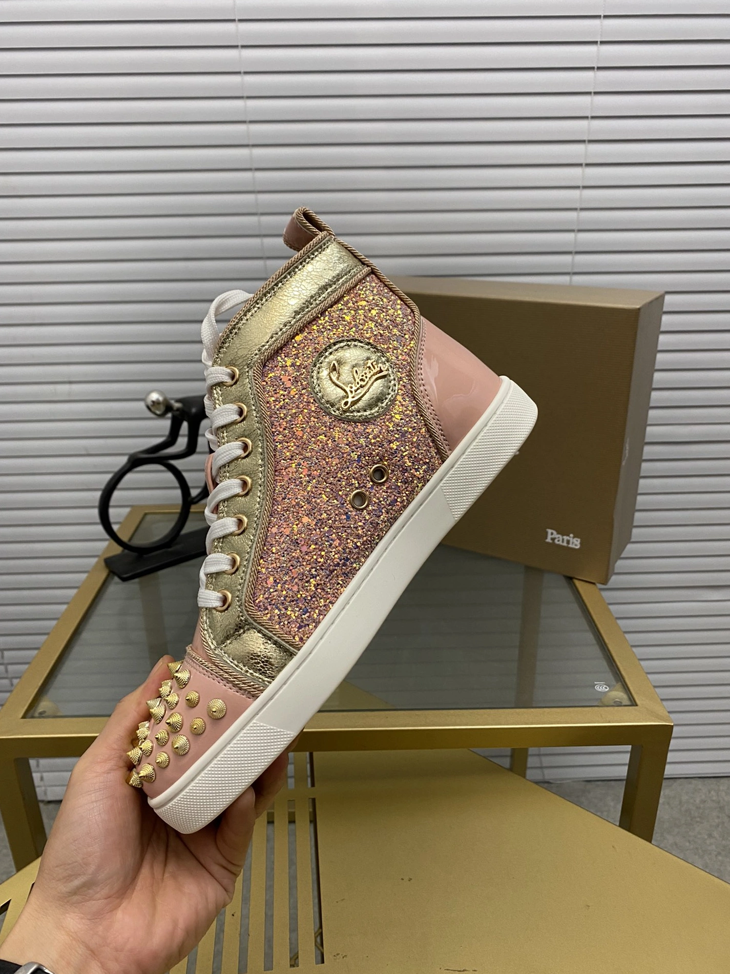 Christian Louboutin High Top Shoes For Women UrbanStyle 8470