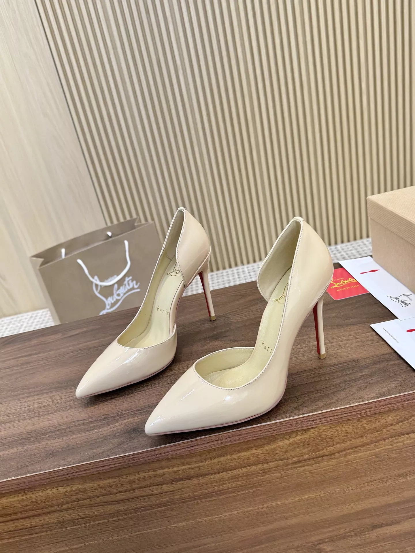Christian Louboutin High-heeled shoes For Women Comfortable 8092