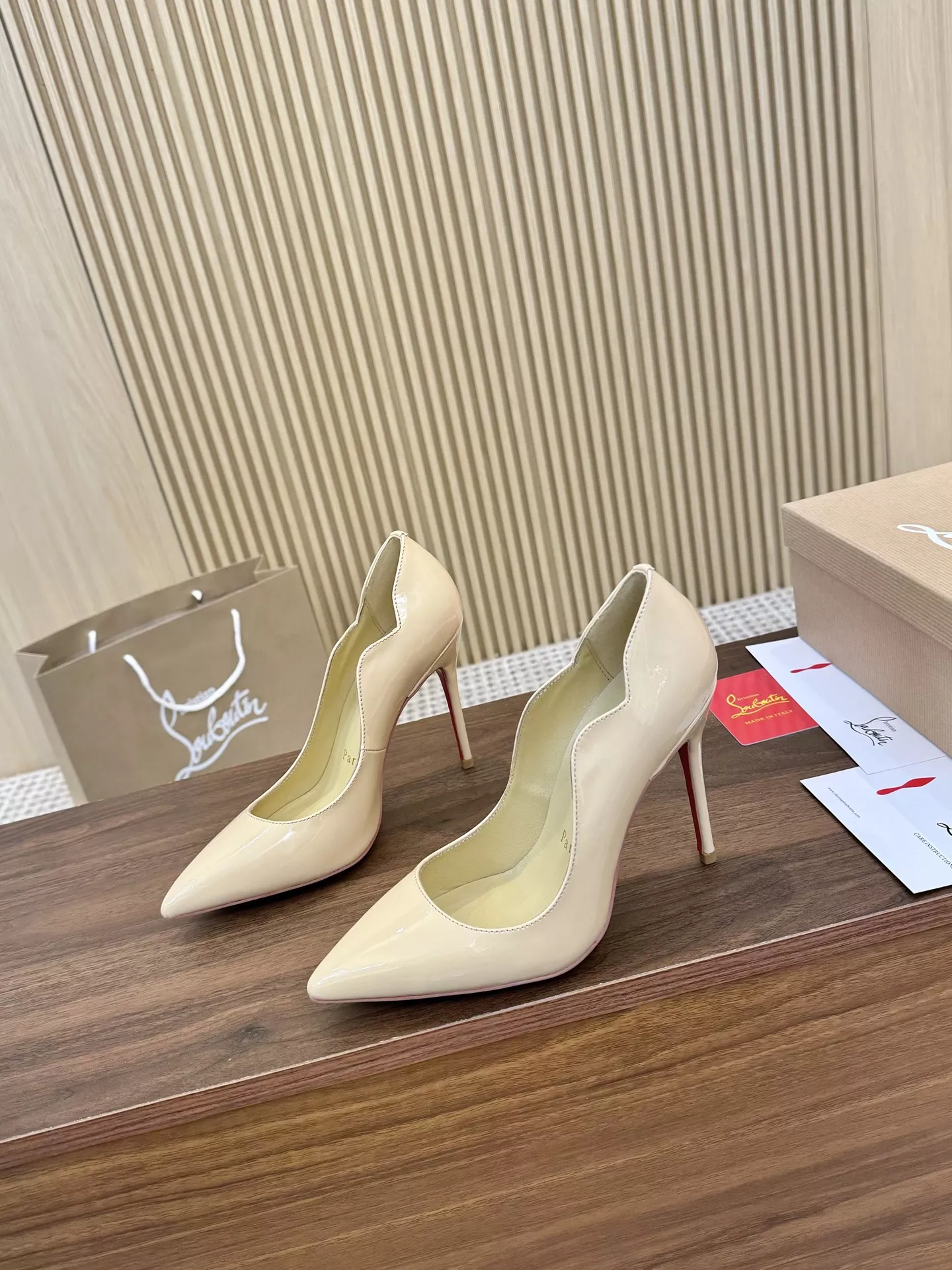Christian Louboutin High-heeled shoes For Women GoAnywhere 6795