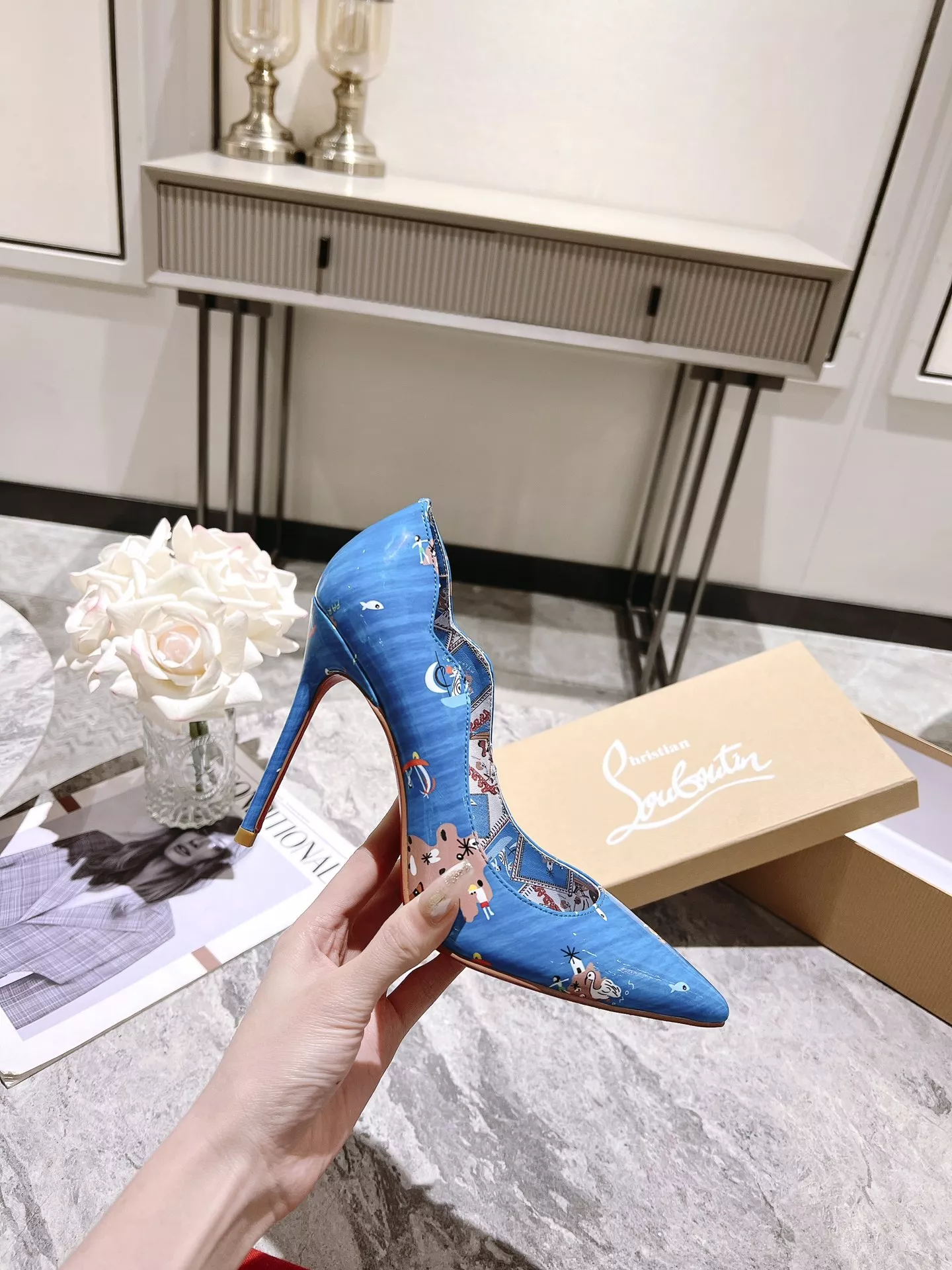 Christian Louboutin High-heeled shoes For Women Lightweight 1241