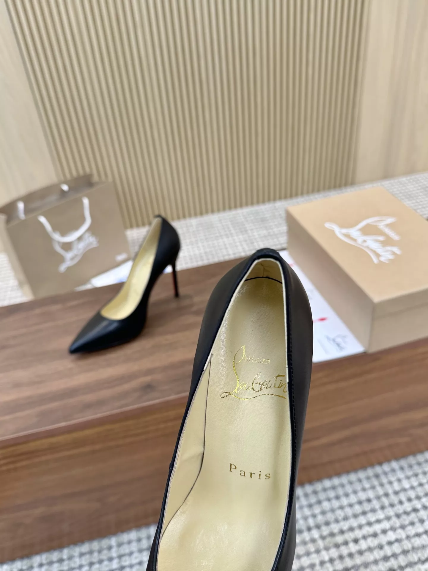 Christian Louboutin High-heeled shoes For Women Practical 1886