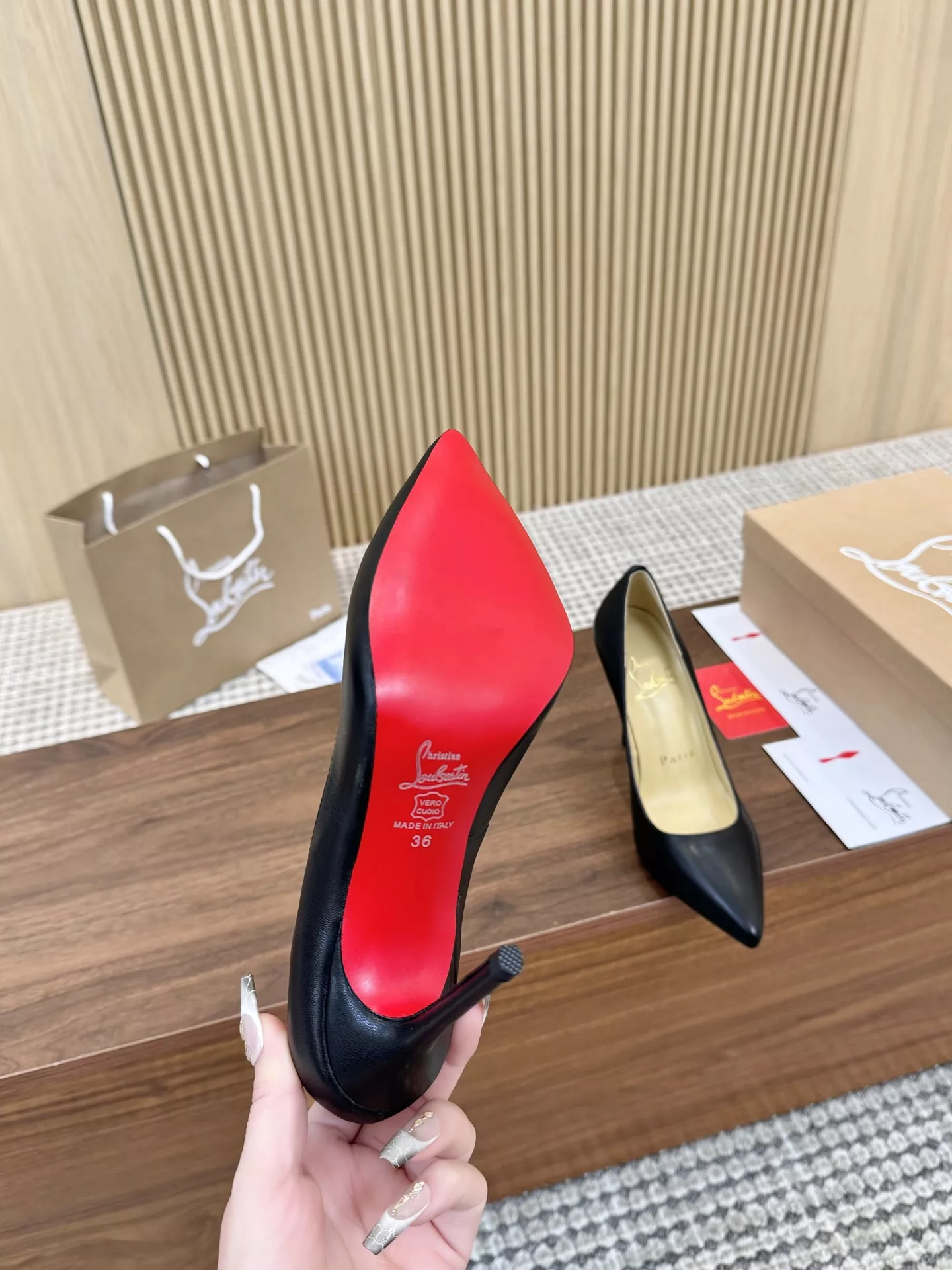 Christian Louboutin High-heeled shoes For Women Practical 1886