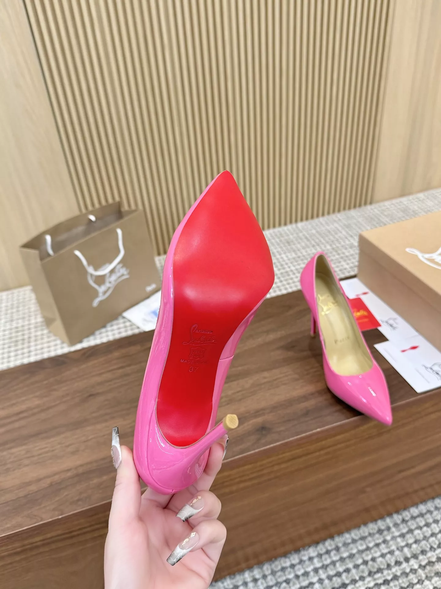 Christian Louboutin High-heeled shoes For Women Trendy 6472