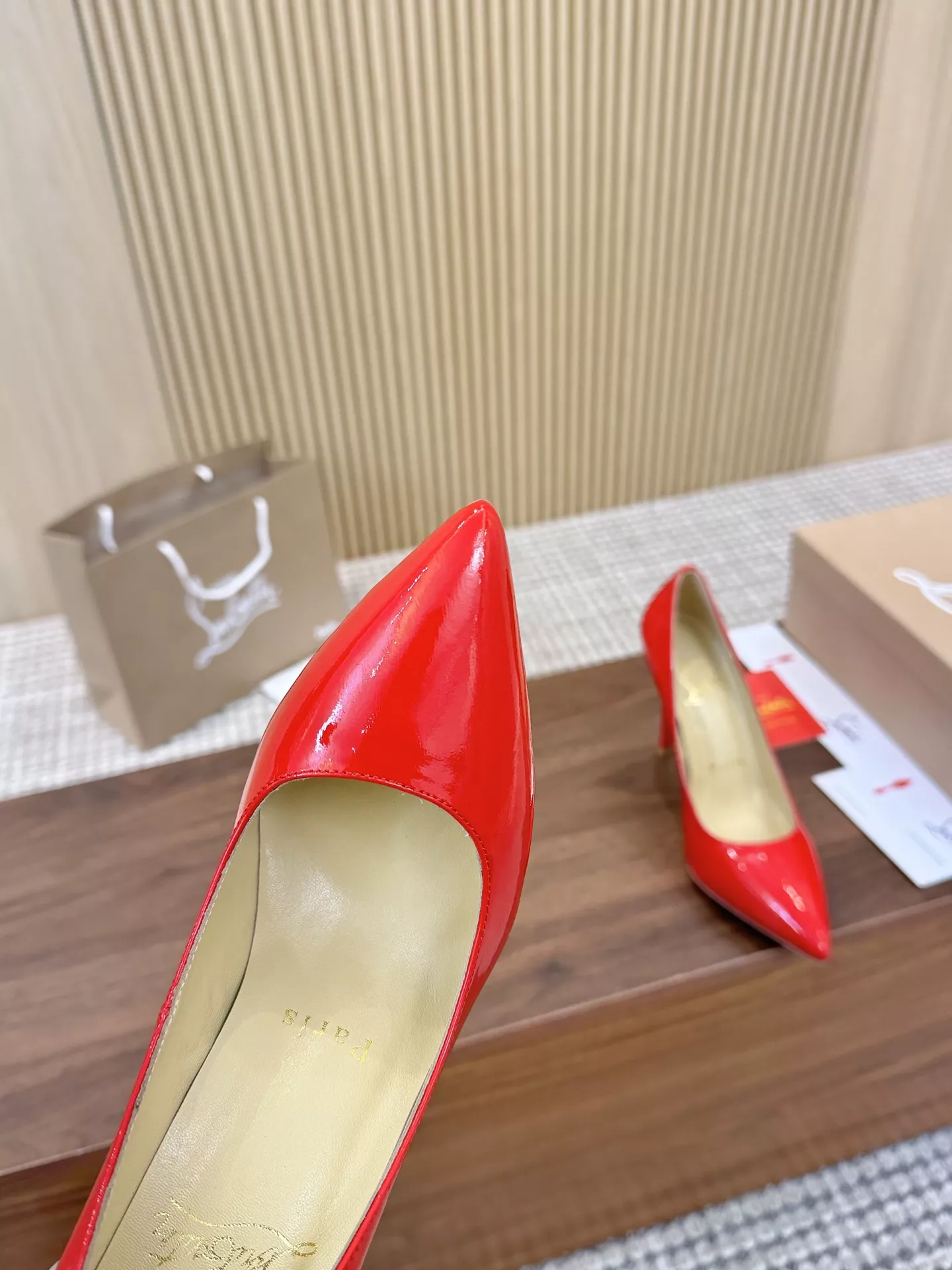 Christian Louboutin High-heeled shoes For Women UrbanStyle 5727