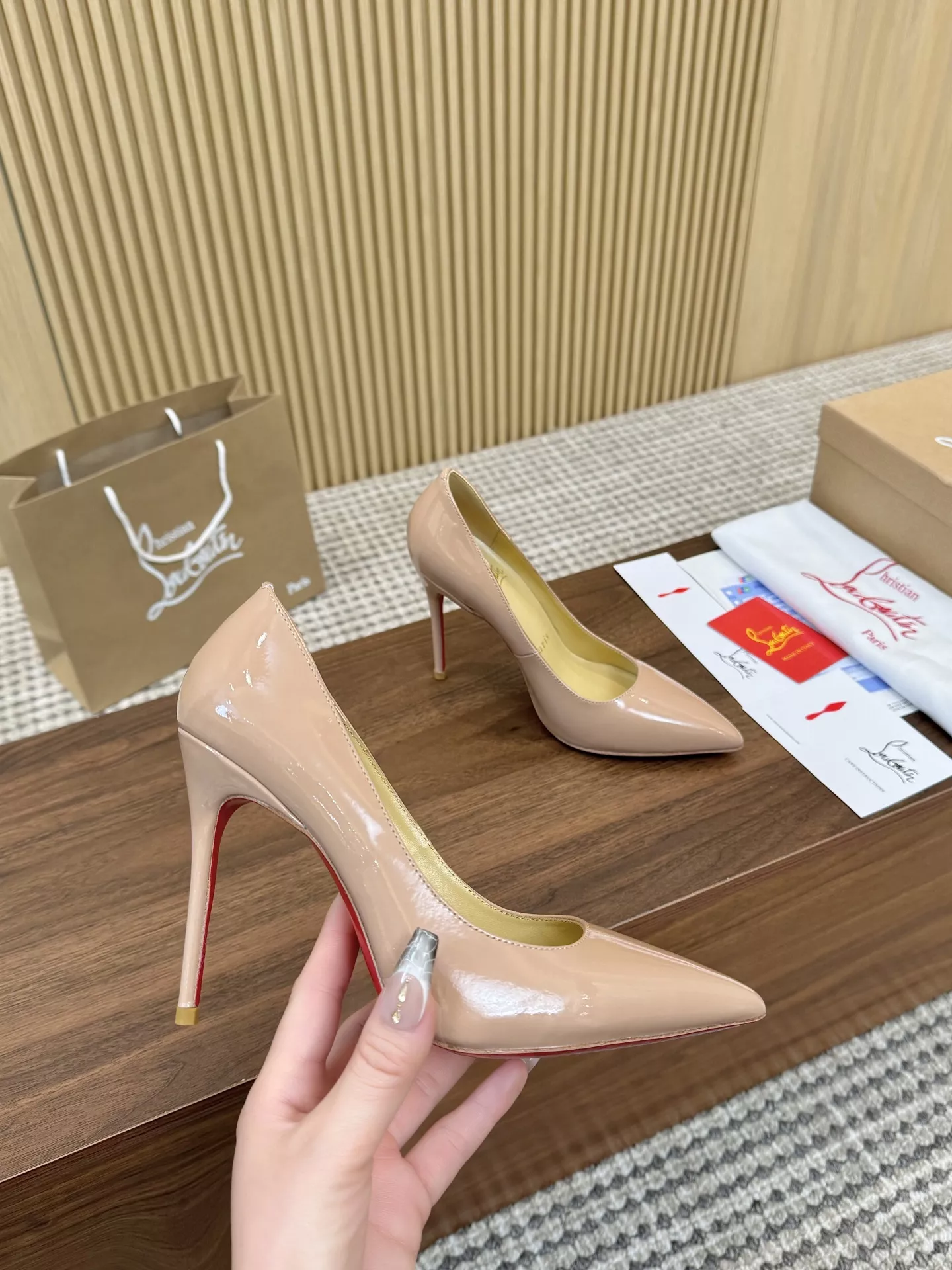Christian Louboutin High-heeled shoes For Women Vibrant 9282