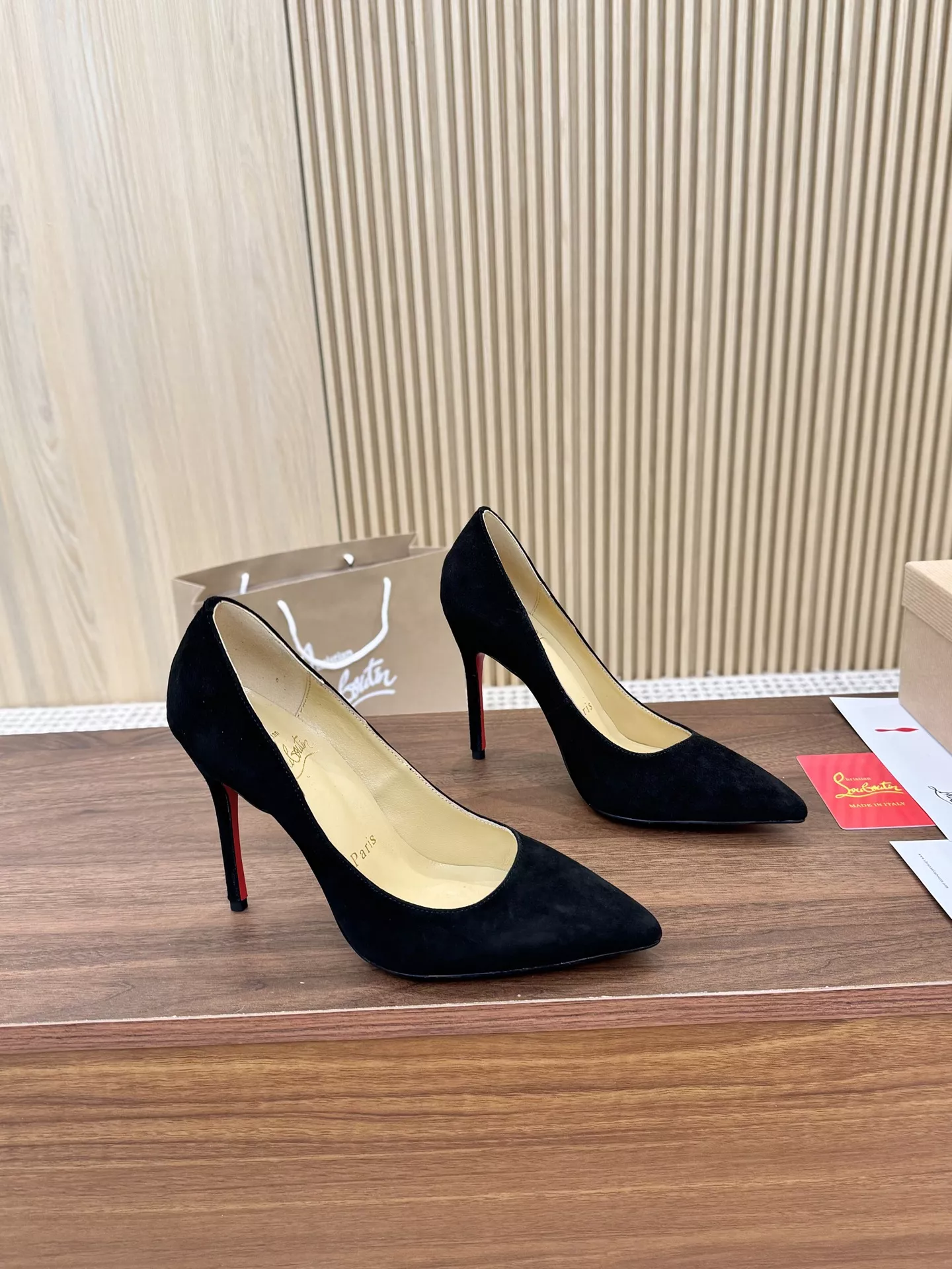 Christian Louboutin High-heeled shoes For Women WellDesigned 9650