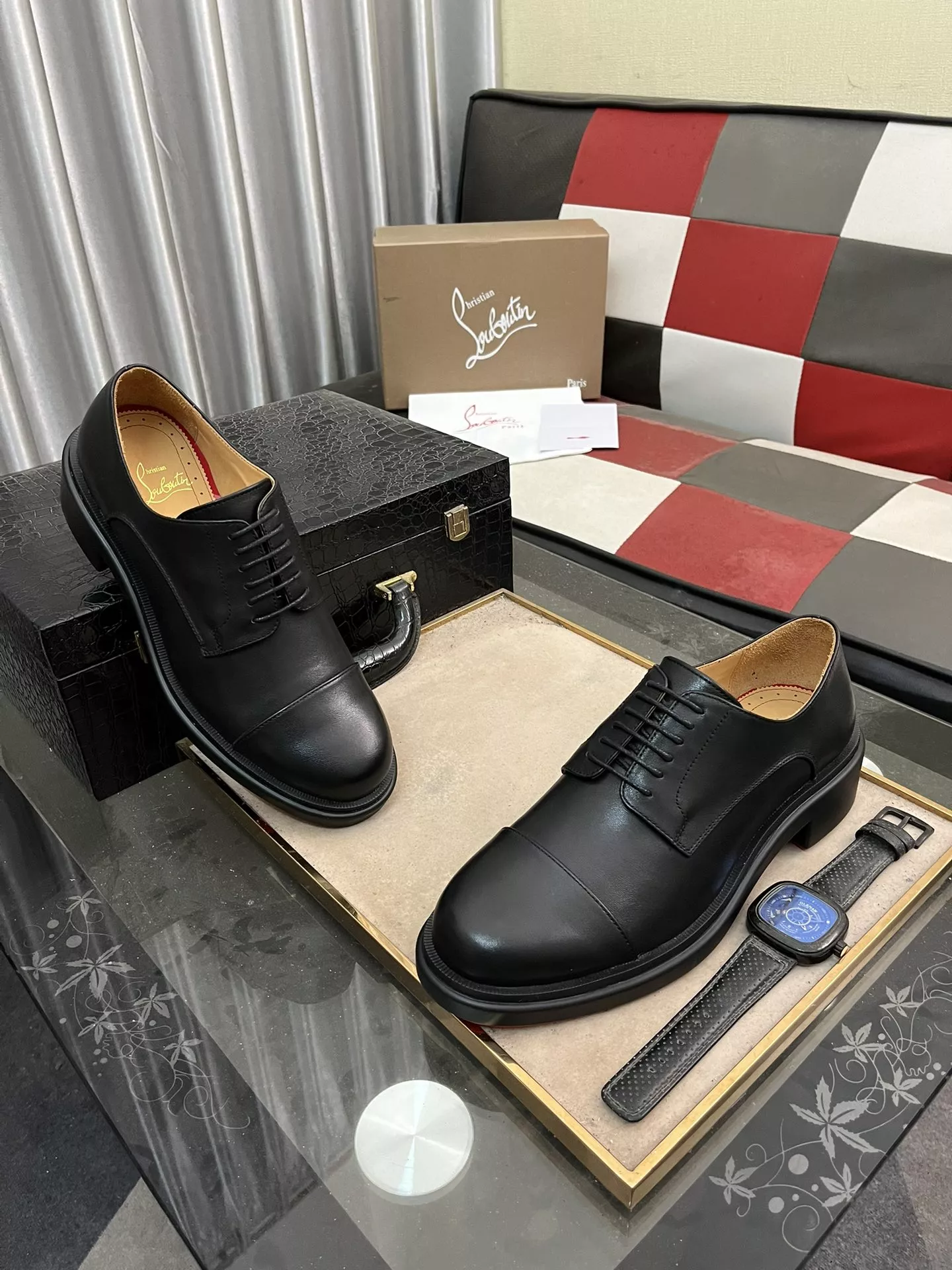 Christian Louboutin Leather Shoes For Men Compact 2609