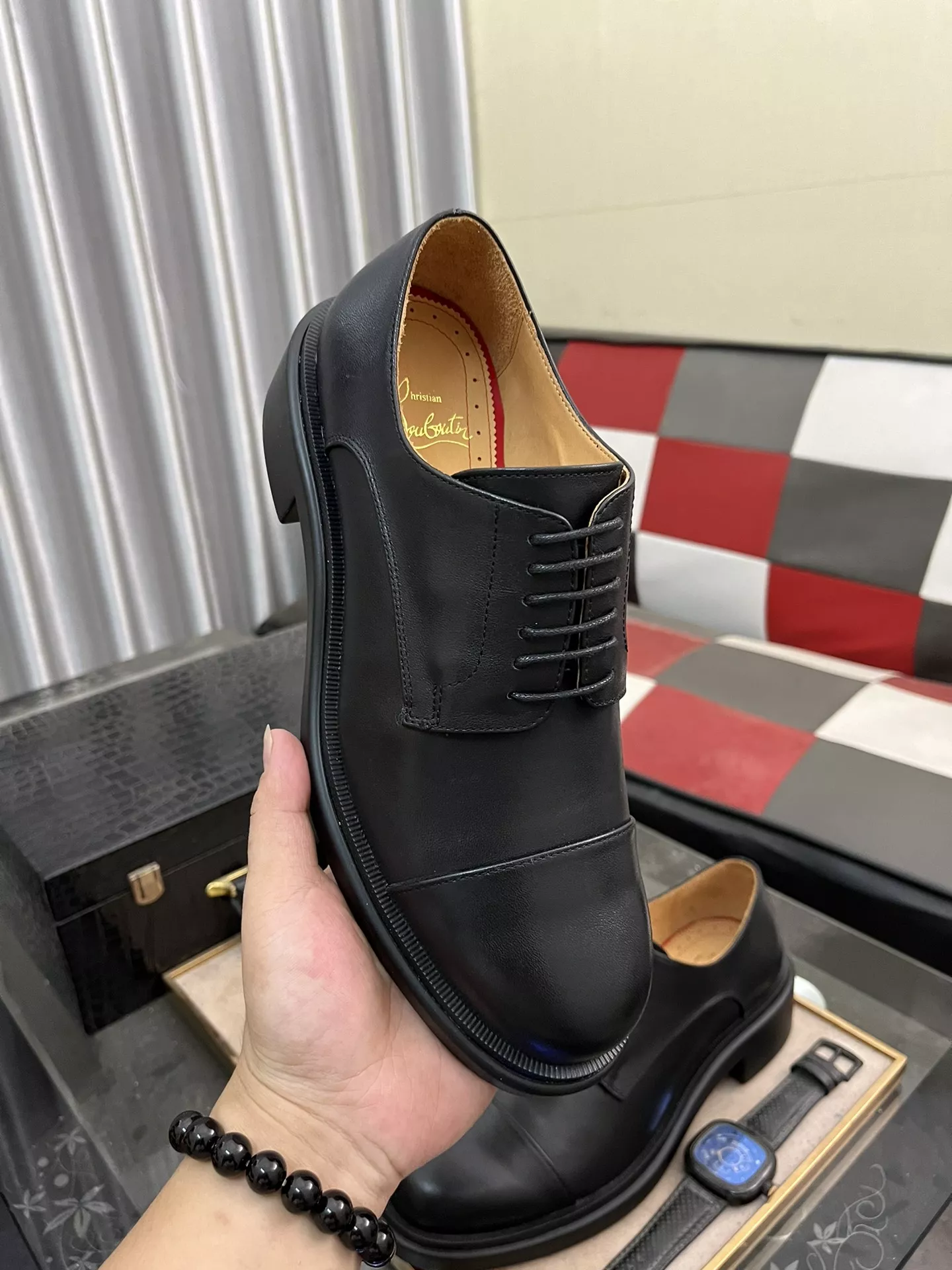 Christian Louboutin Leather Shoes For Men Compact 2609