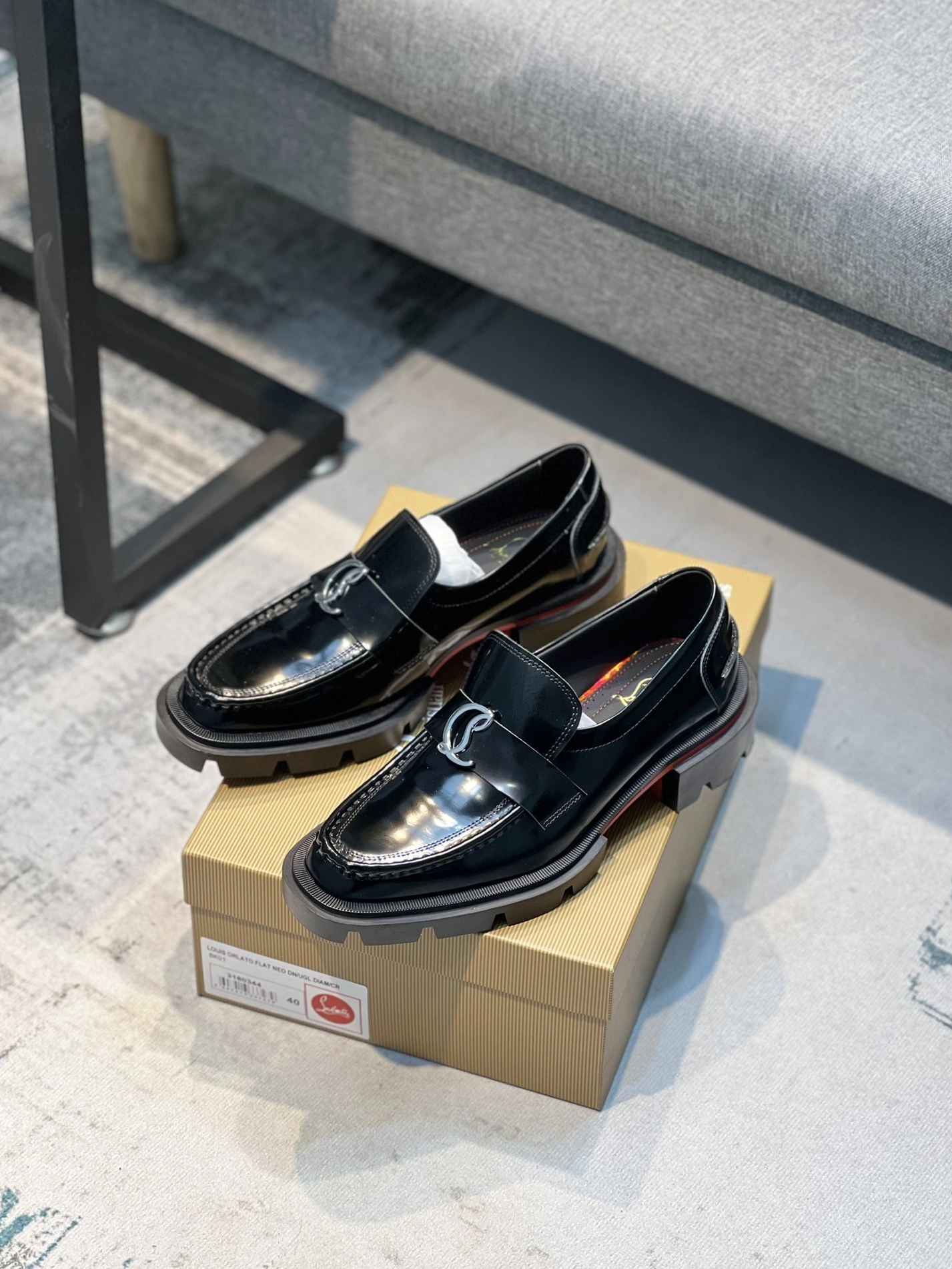 Christian Louboutin Leather Shoes For Men Durable 6929