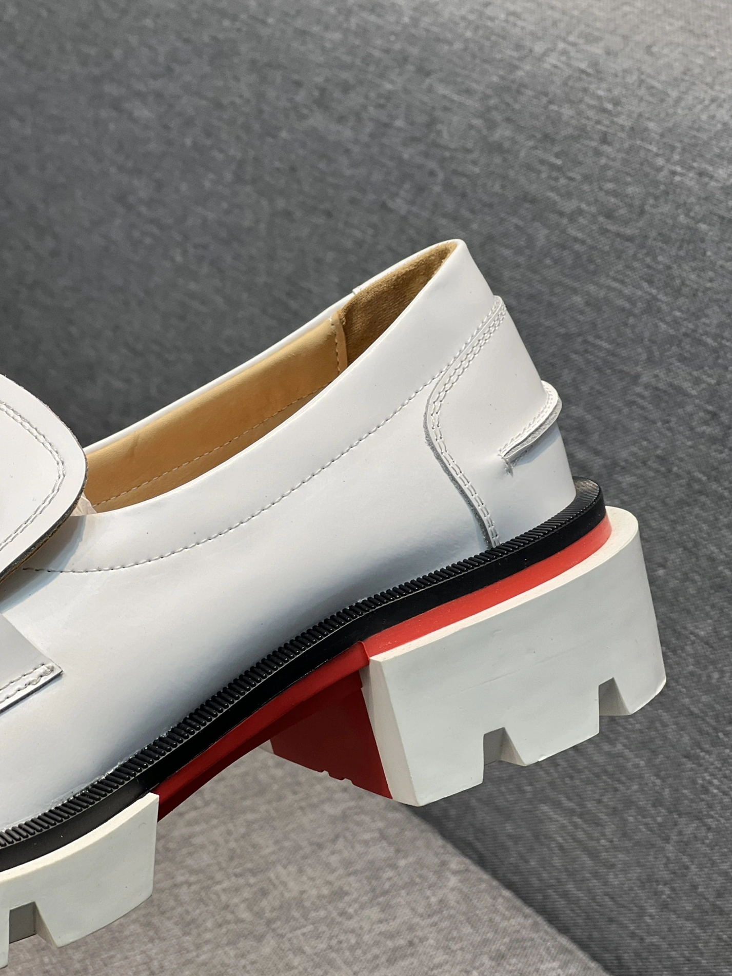 Christian Louboutin Leather Shoes For Men Trendsetting 3854