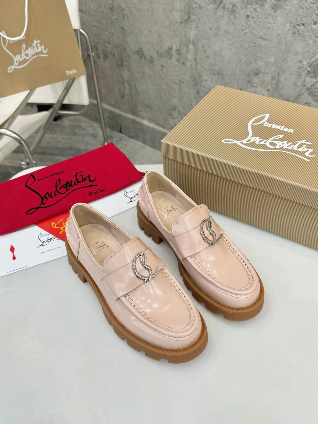 Christian Louboutin Leather Shoes For Women Reliable 8780